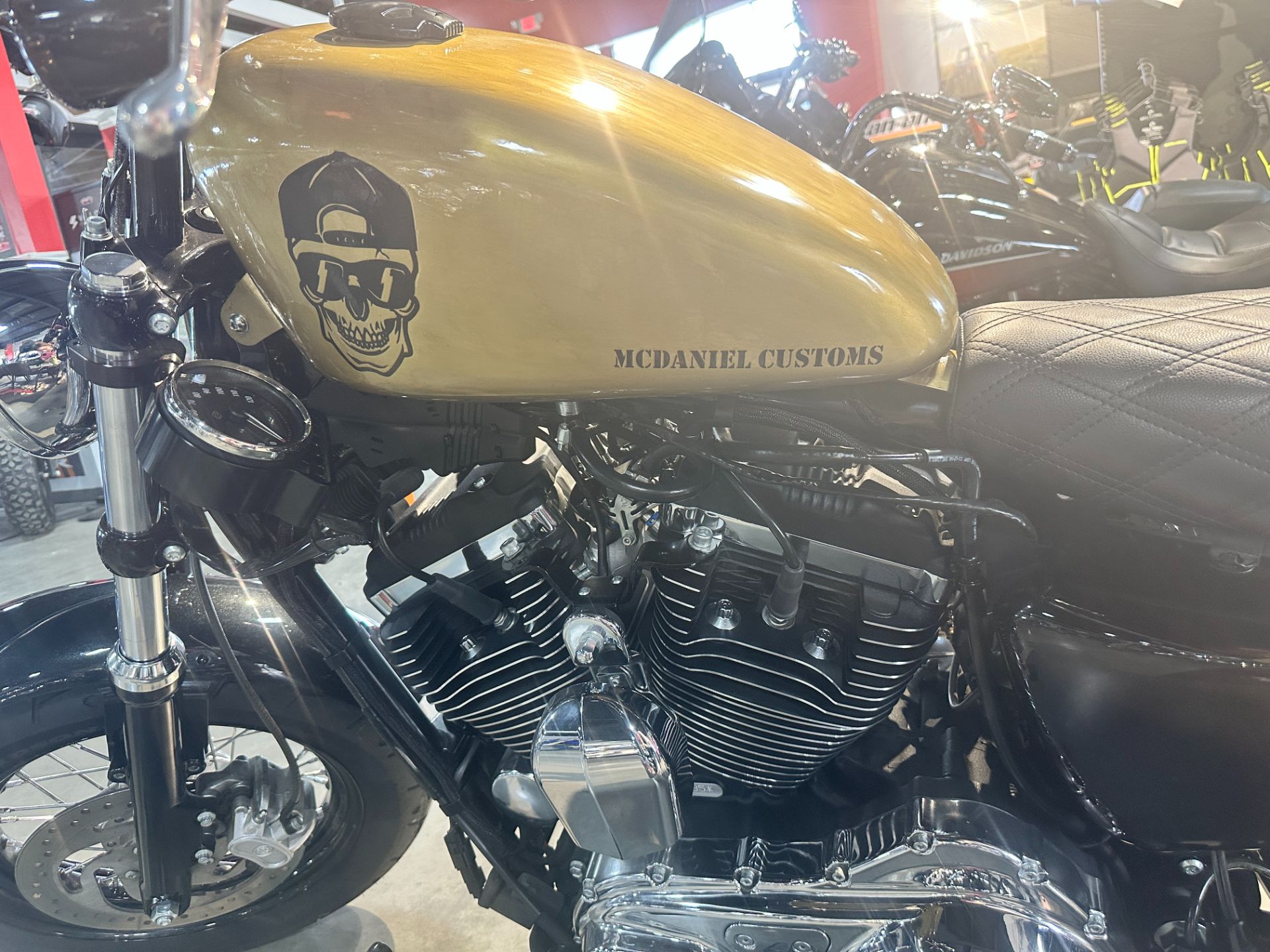 2018 Harley-Davidson 1200 Custom in Bessemer, Alabama - Photo 5