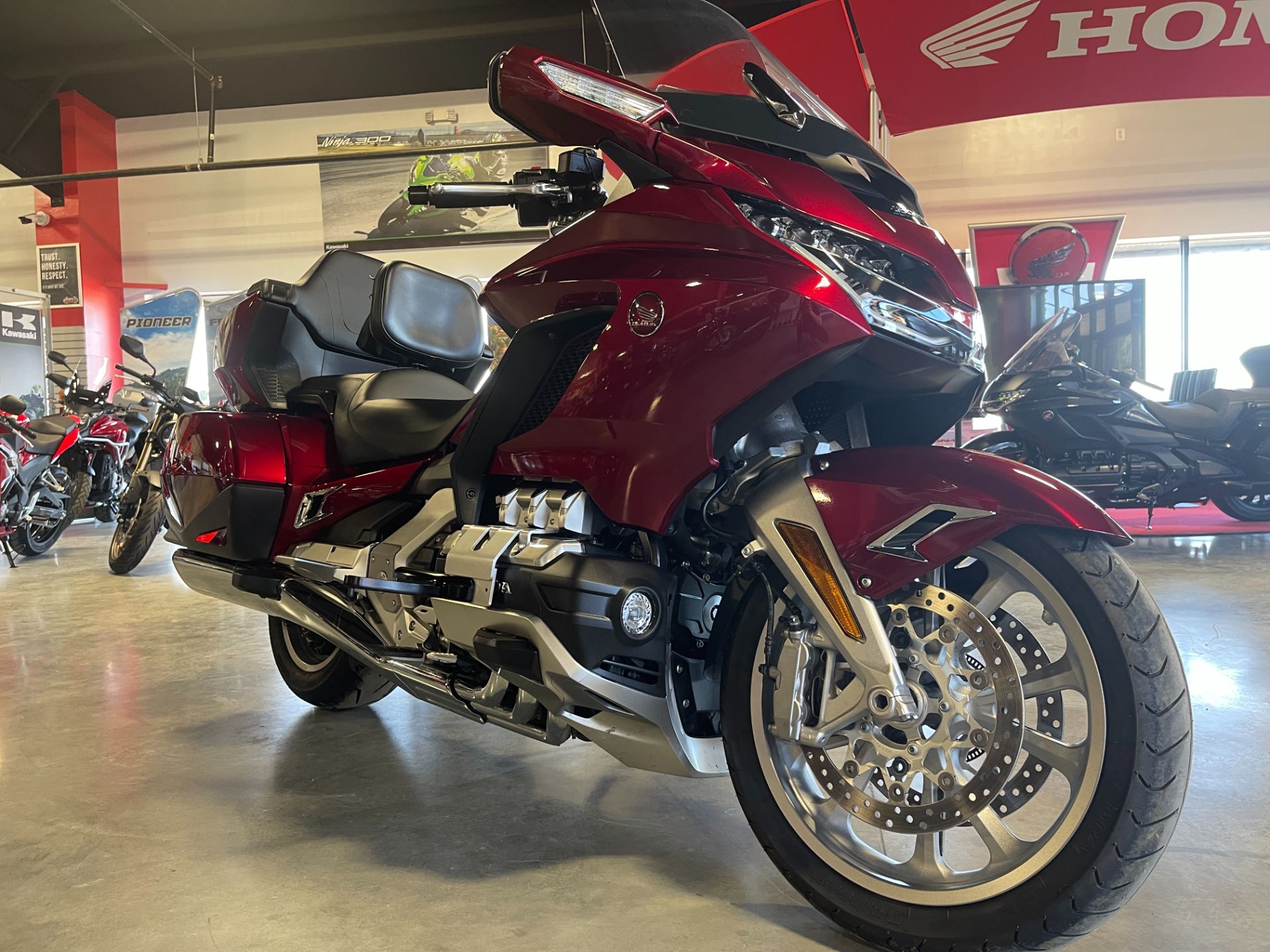 2019 Honda Gold Wing Tour Automatic DCT in Bessemer, Alabama - Photo 32