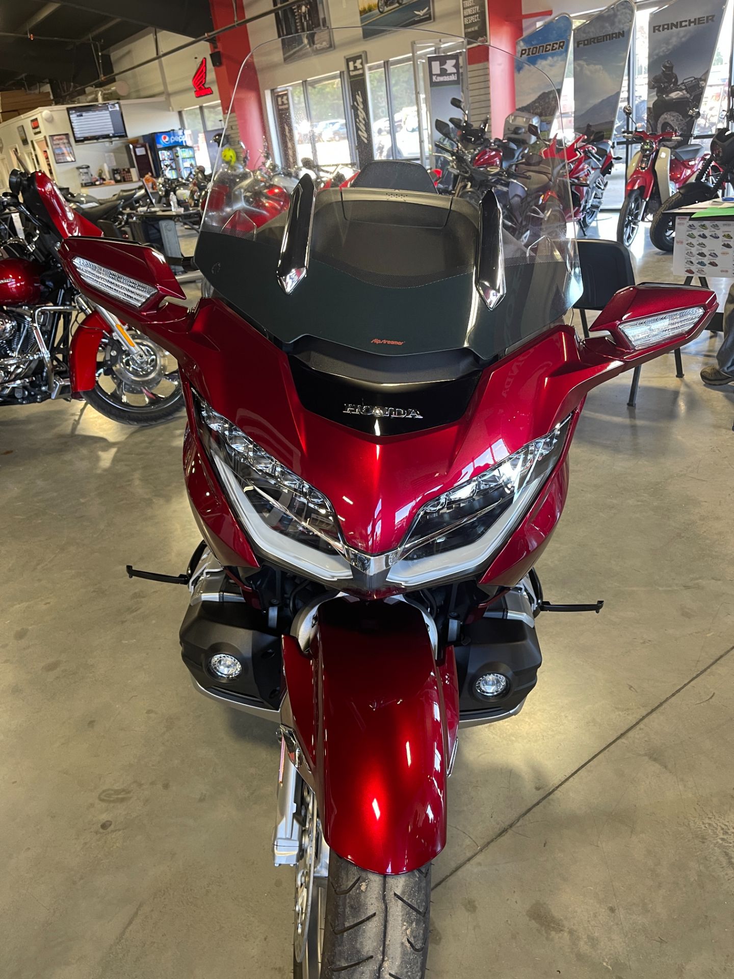 2019 Honda Gold Wing Tour Automatic DCT in Bessemer, Alabama - Photo 37