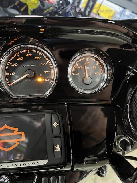 2018 Harley-Davidson Street Glide® Special in Bessemer, Alabama - Photo 8