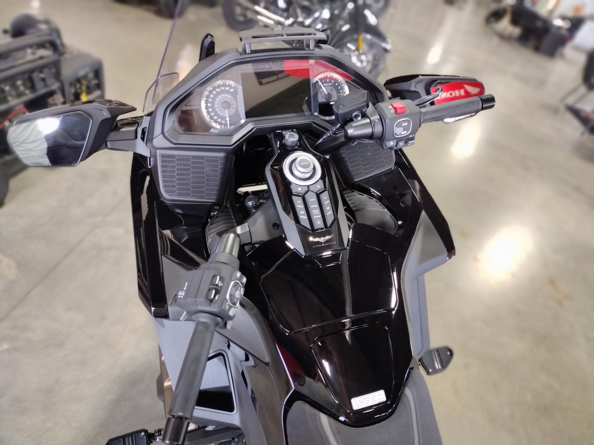 2023 Honda Gold Wing Tour Automatic DCT in Bessemer, Alabama - Photo 5