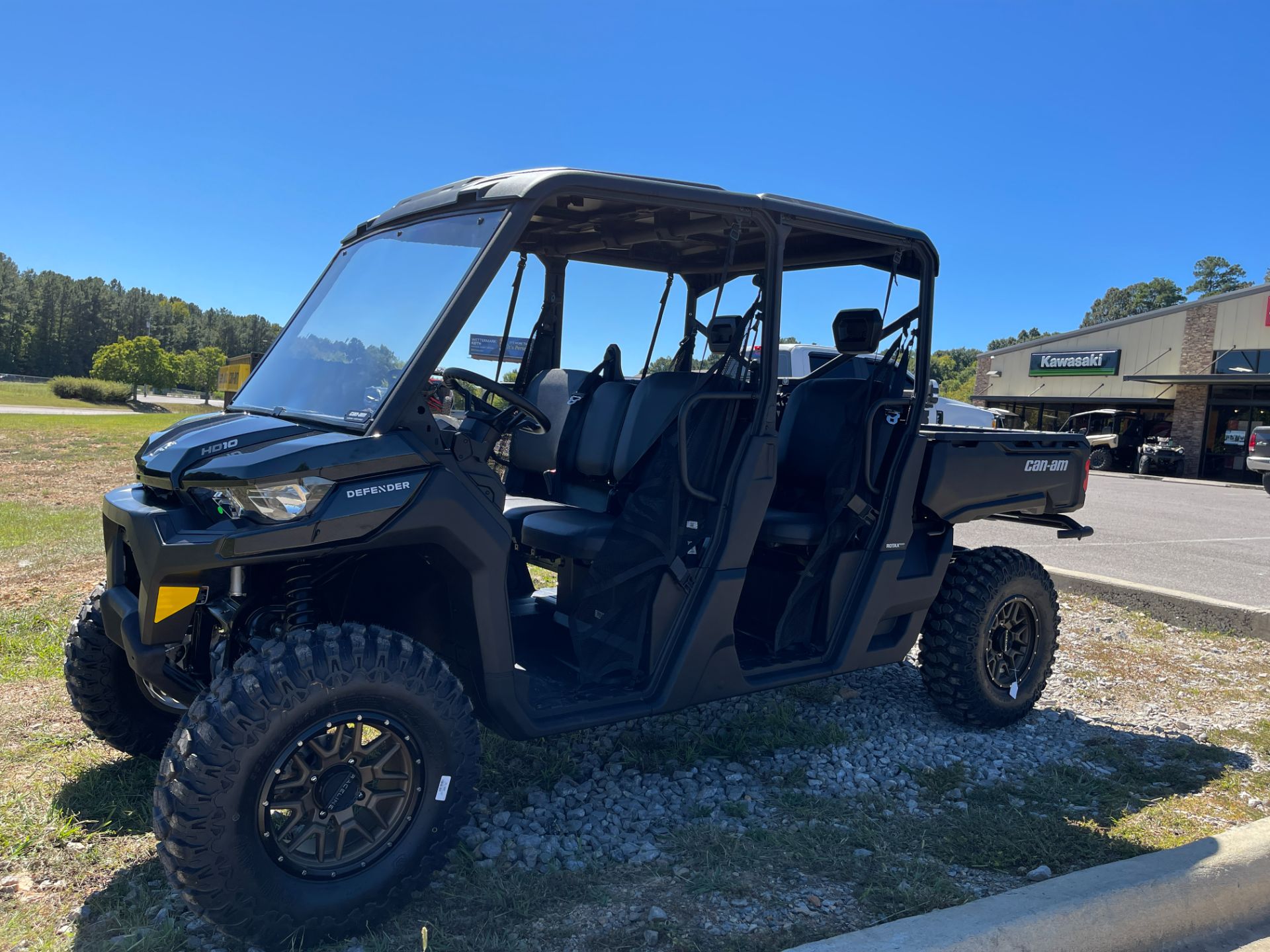 2023 Can-Am Defender MAX DPS HD10 in Bessemer, Alabama - Photo 12