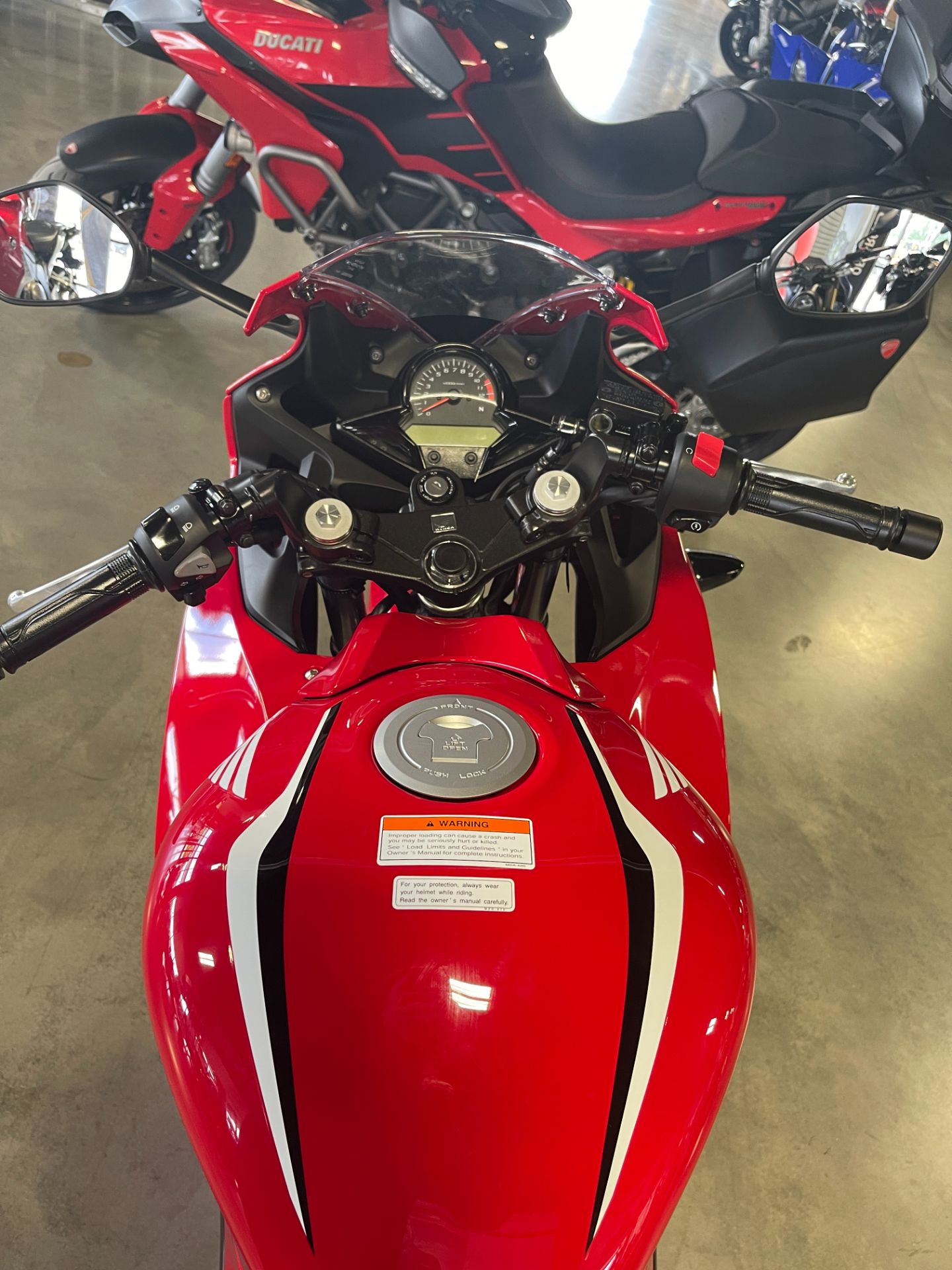 2021 Honda CBR300R in Bessemer, Alabama - Photo 6