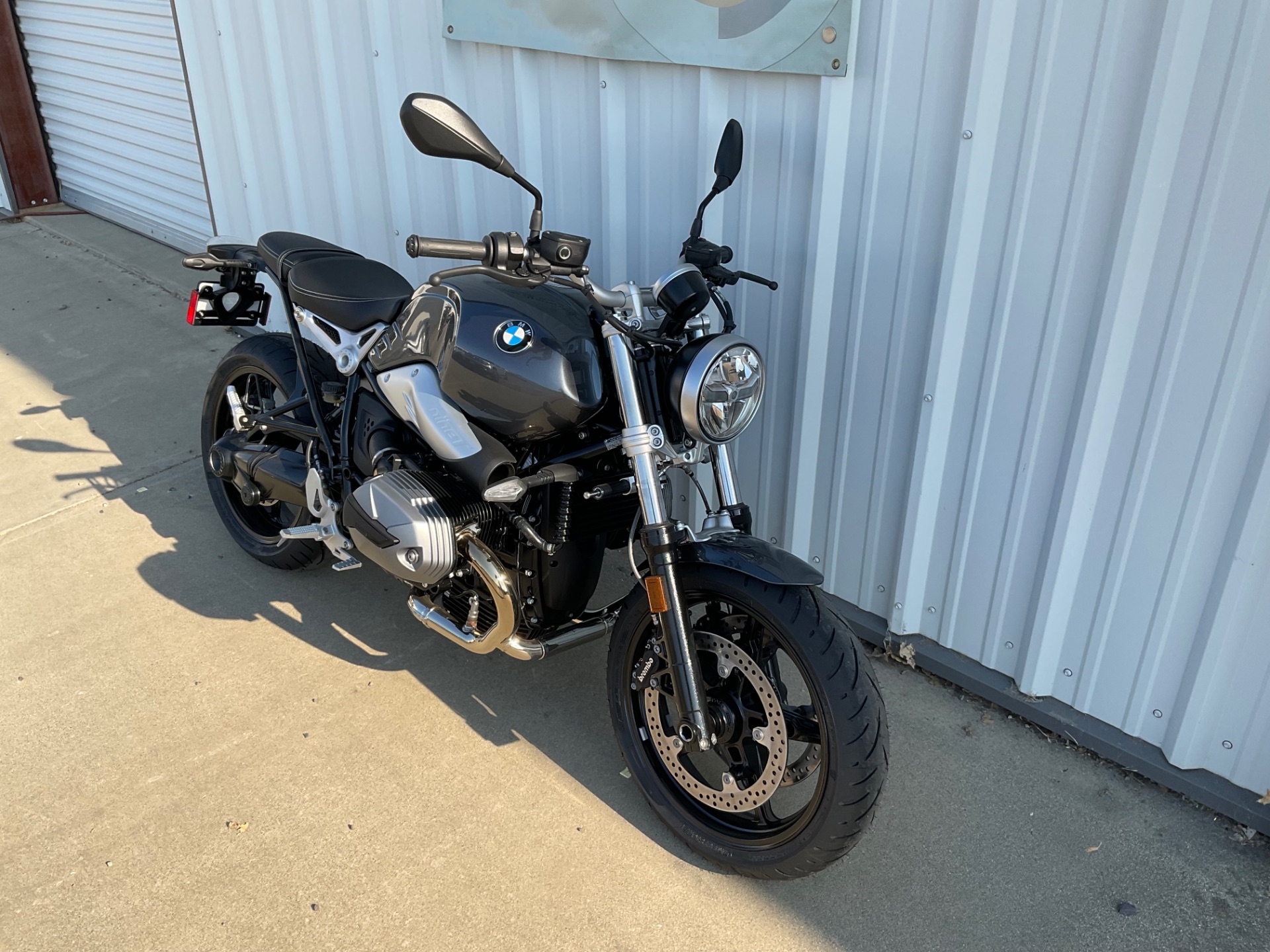 2023 BMW R nineT Pure in Chico, California - Photo 2