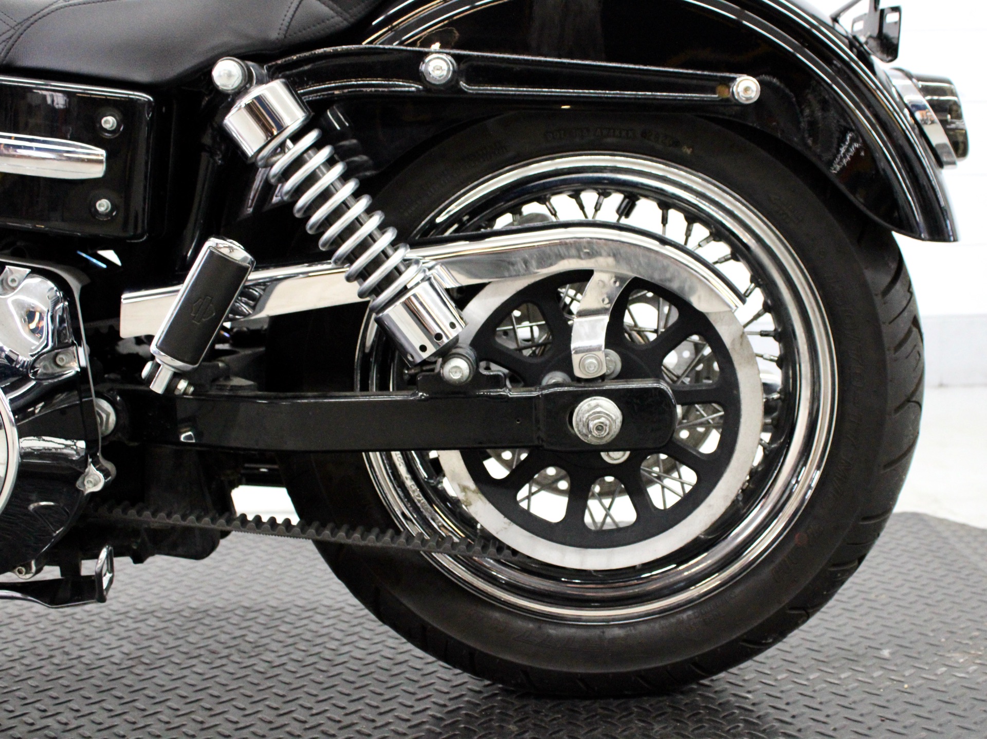 2007 Harley-Davidson Dyna® Super Glide® Custom in Fredericksburg, Virginia - Photo 22