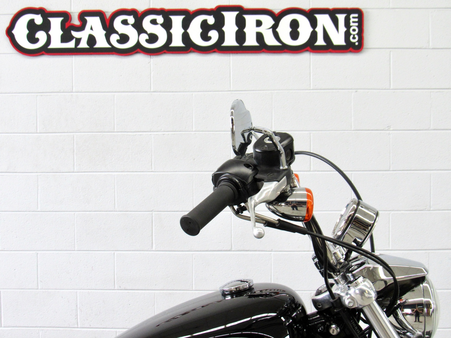 2016 Harley-Davidson 1200 Custom in Fredericksburg, Virginia - Photo 12
