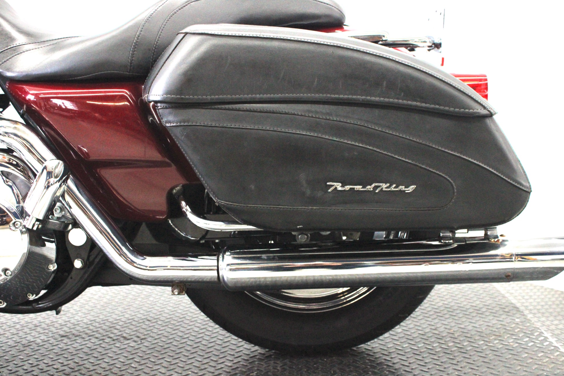 2006 Harley-Davidson Road King® Custom in Fredericksburg, Virginia - Photo 22