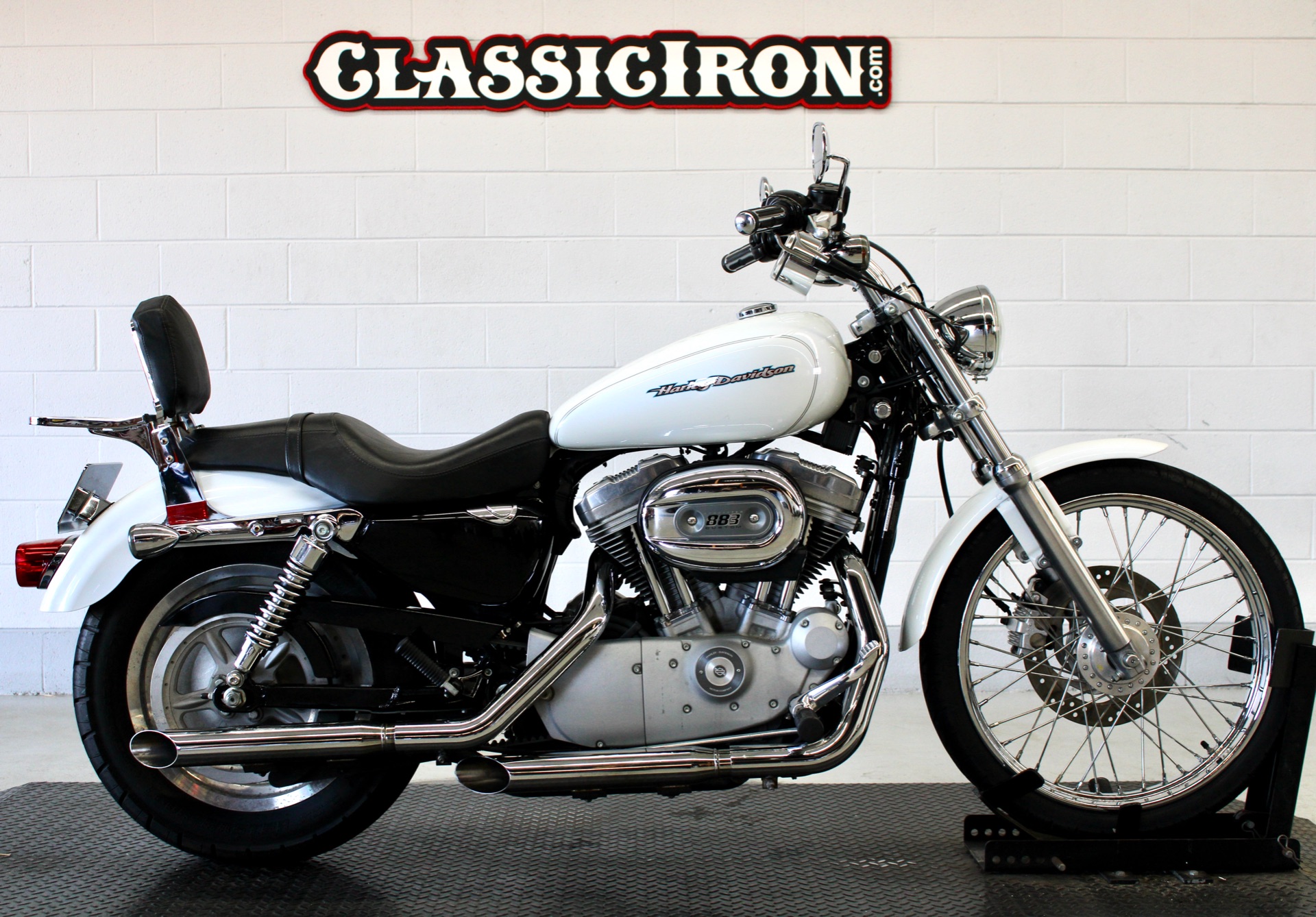 2006 Harley-Davidson Sportster® 883 Custom in Fredericksburg, Virginia - Photo 1