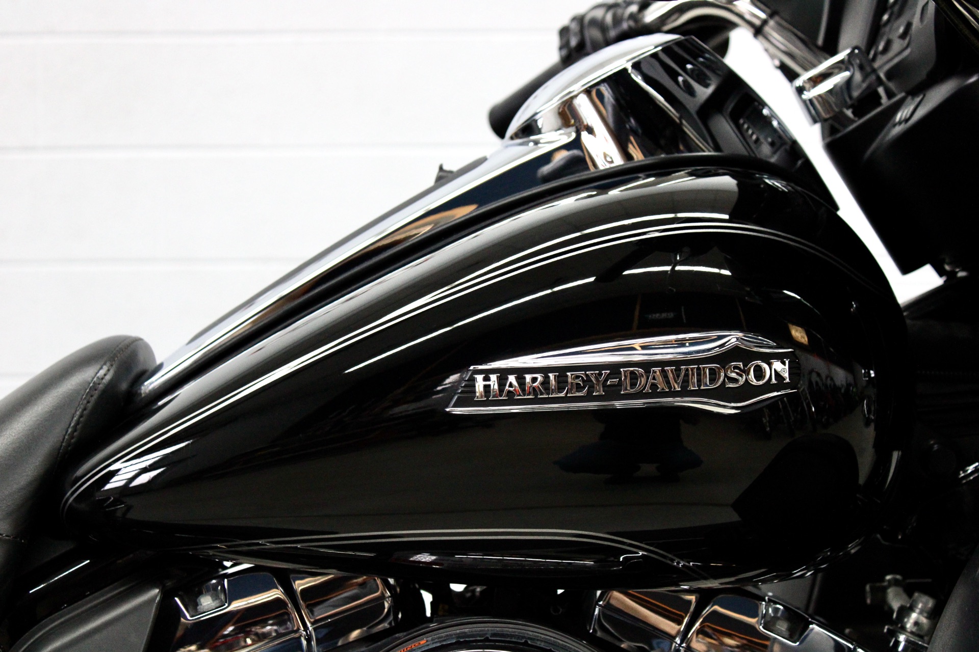 2016 Harley-Davidson Electra Glide® Ultra Classic® in Fredericksburg, Virginia - Photo 13