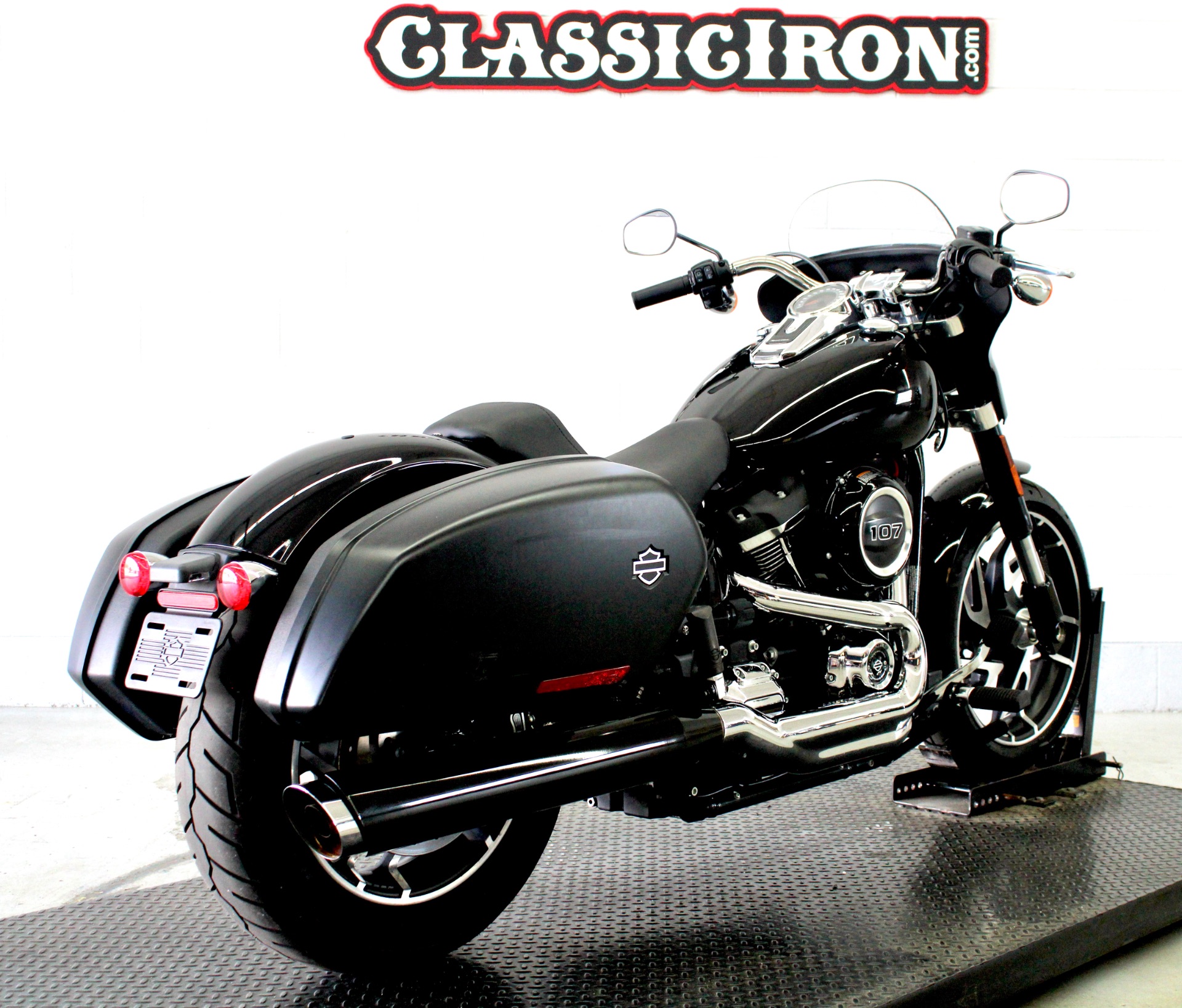 2020 Harley-Davidson Sport Glide® in Fredericksburg, Virginia - Photo 5