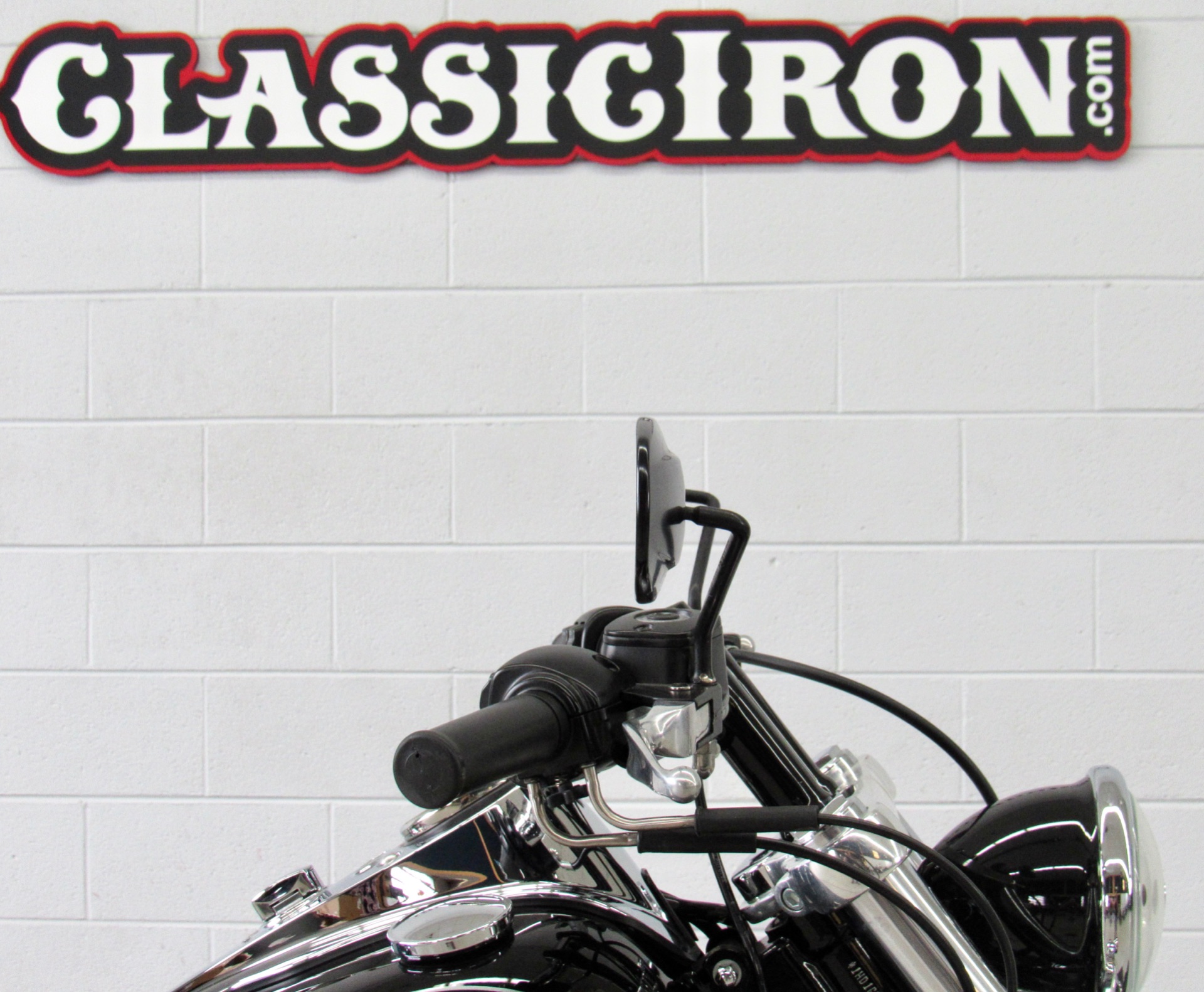 2014 Harley-Davidson Dyna® Wide Glide® in Fredericksburg, Virginia - Photo 12