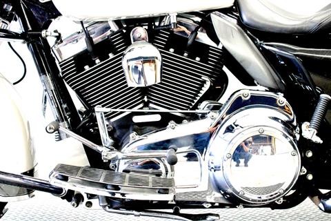 2016 Harley-Davidson Electra Glide Police in Fredericksburg, Virginia - Photo 19