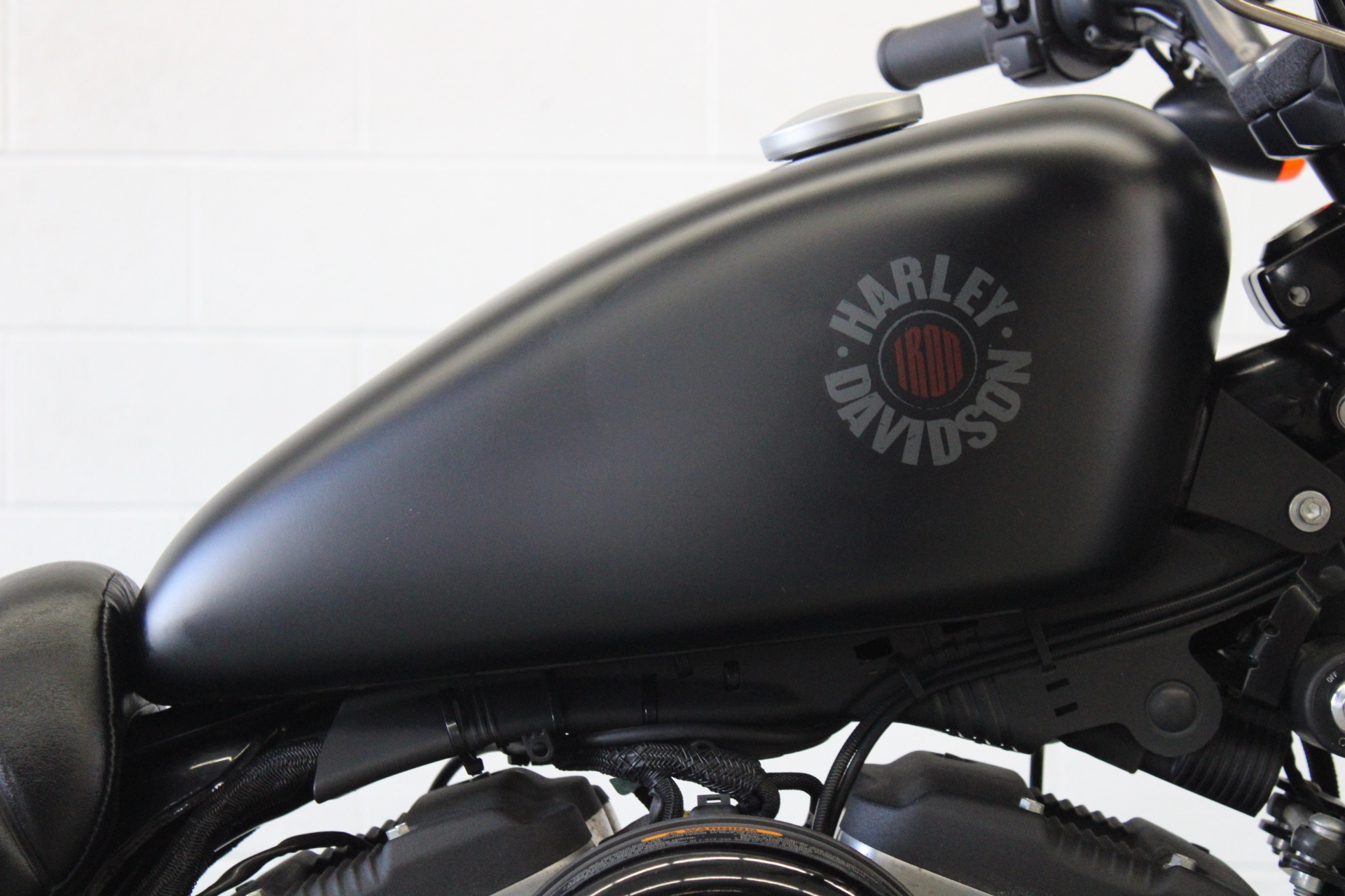 2020 Harley-Davidson Iron 883™ in Fredericksburg, Virginia - Photo 13