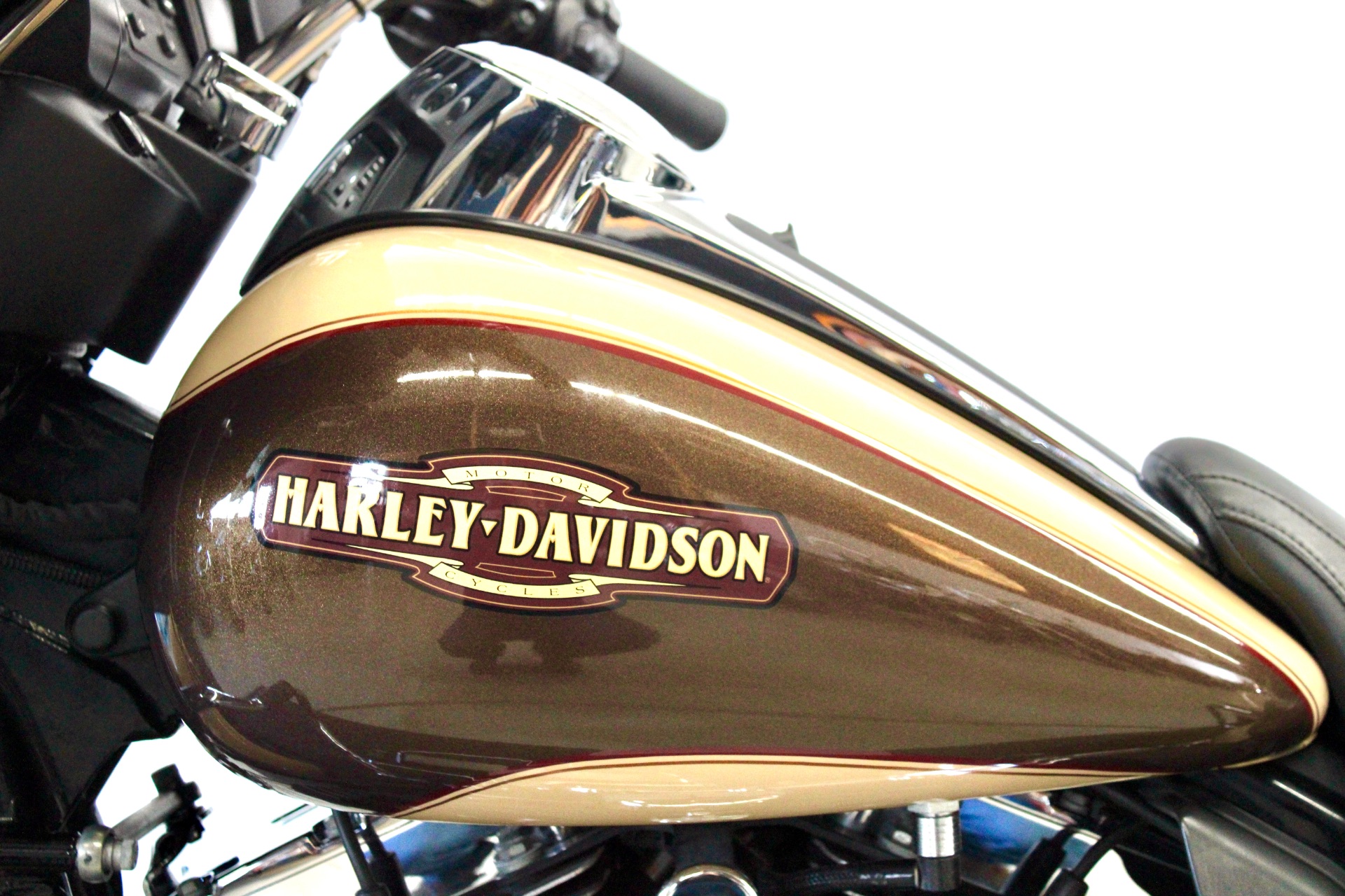 2014 Harley-Davidson Electra Glide® Ultra Classic® in Fredericksburg, Virginia - Photo 18