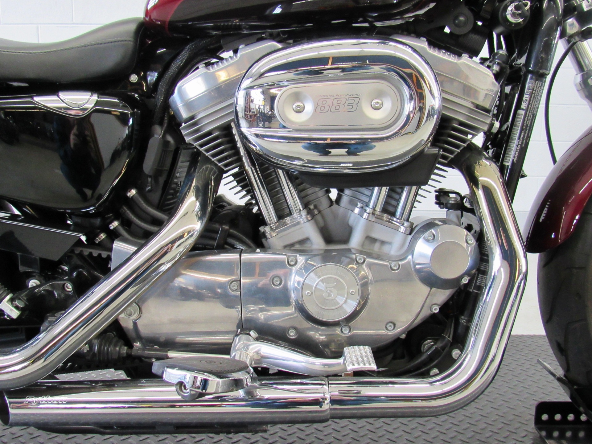 2014 Harley-Davidson Sportster® SuperLow® in Fredericksburg, Virginia - Photo 14
