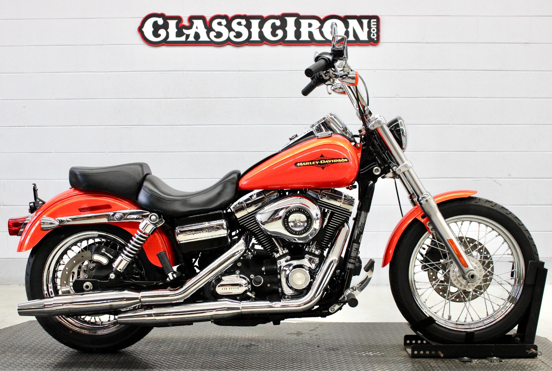 2012 Harley-Davidson Dyna® Super Glide® Custom in Fredericksburg, Virginia - Photo 1