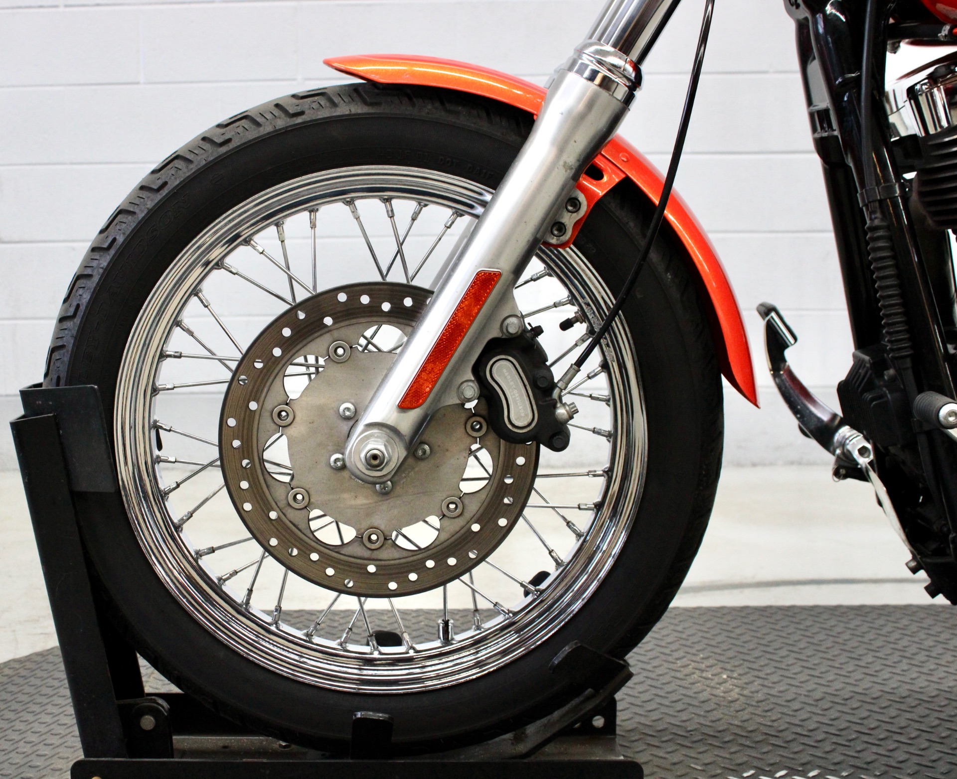 2012 Harley-Davidson Dyna® Super Glide® Custom in Fredericksburg, Virginia - Photo 16