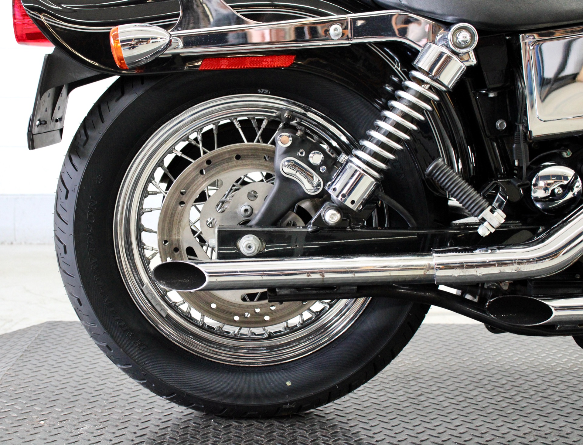 2005 Harley-Davidson FXDWG/FXDWGI Dyna Wide Glide® in Fredericksburg, Virginia - Photo 15