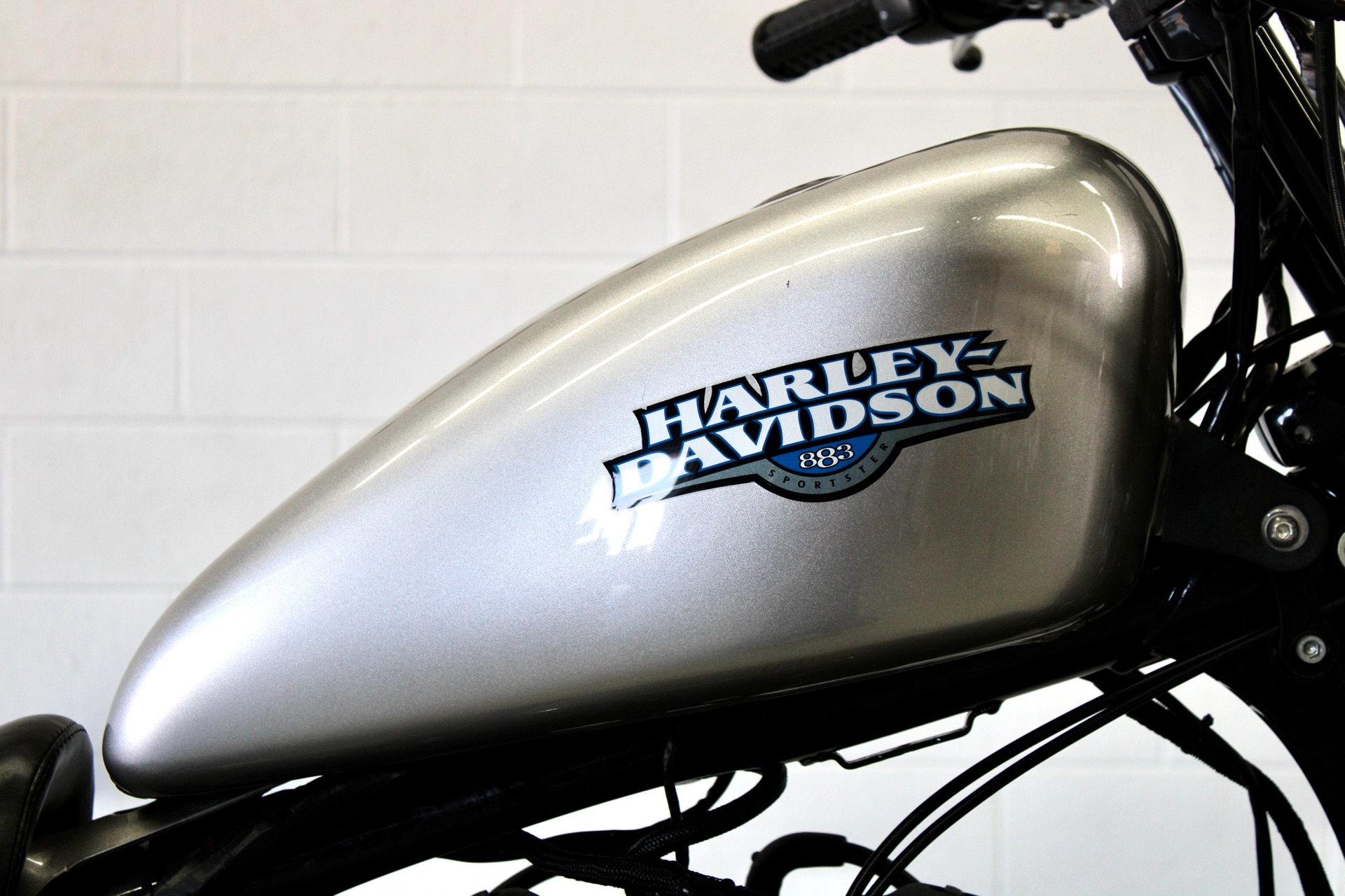 2011 Harley-Davidson Sportster® Iron 883™ in Fredericksburg, Virginia - Photo 13
