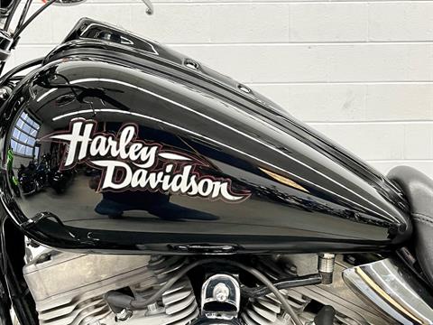 2010 Harley-Davidson Dyna® Super Glide® in Fredericksburg, Virginia - Photo 18