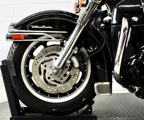 2005 Harley-Davidson FLHTCUI Ultra Classic® Electra Glide® in Fredericksburg, Virginia - Photo 16
