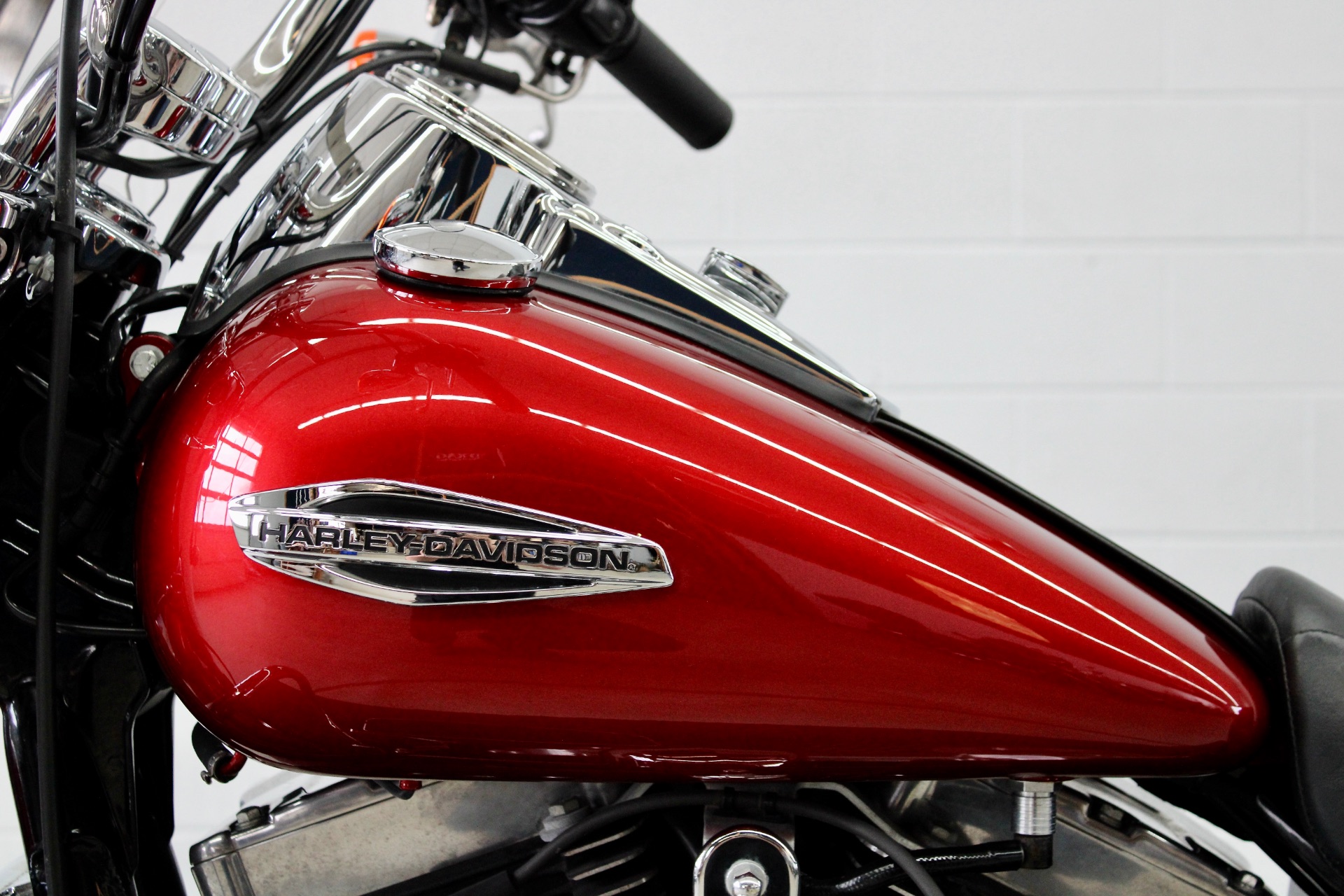 2013 Harley-Davidson Dyna® Switchback™ in Fredericksburg, Virginia - Photo 18