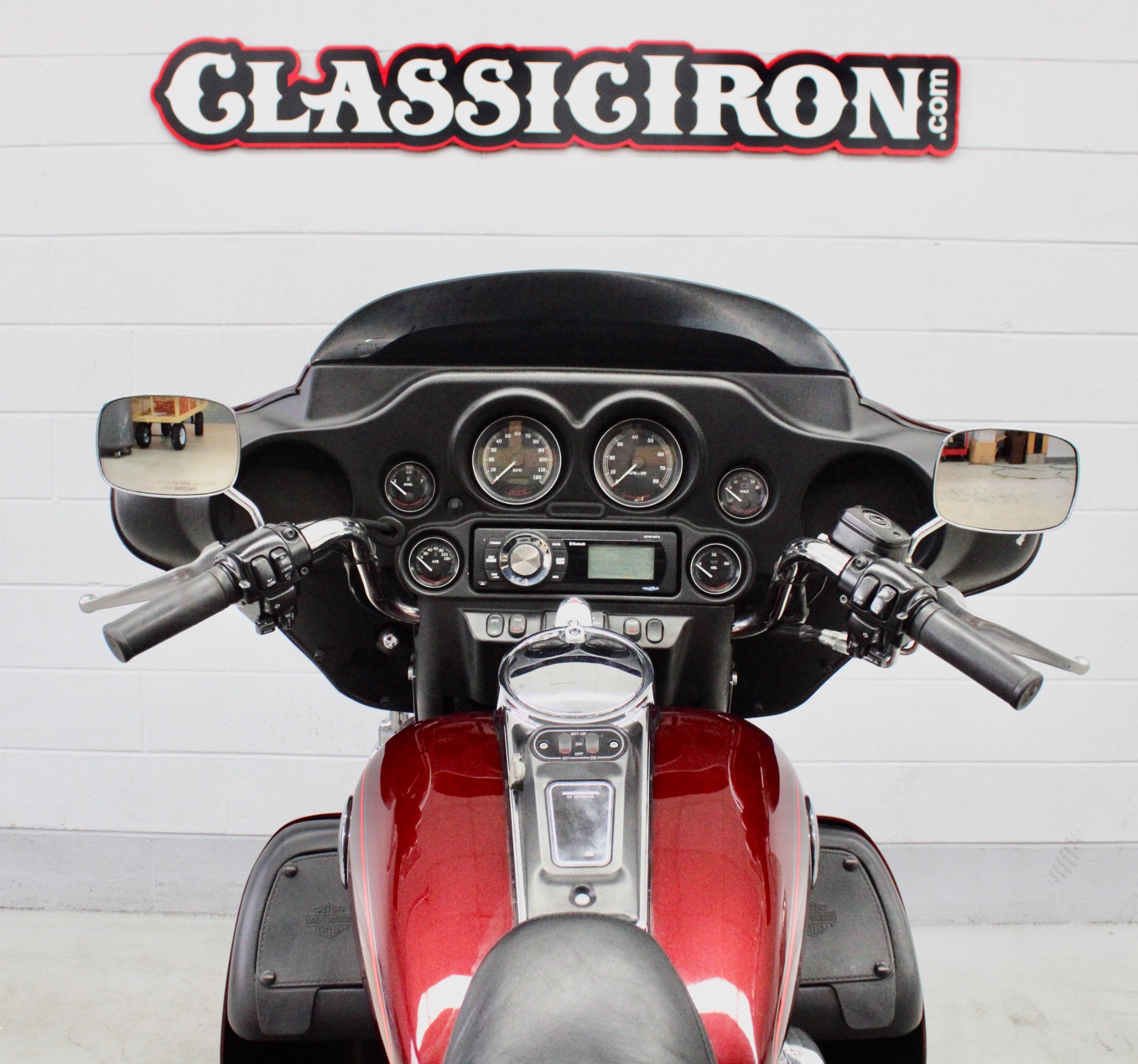 2000 Harley-Davidson FLHTCUI Ultra Classic® Electra Glide® in Fredericksburg, Virginia - Photo 10