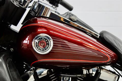 2000 Harley-Davidson FLHTCUI Ultra Classic® Electra Glide® in Fredericksburg, Virginia - Photo 18