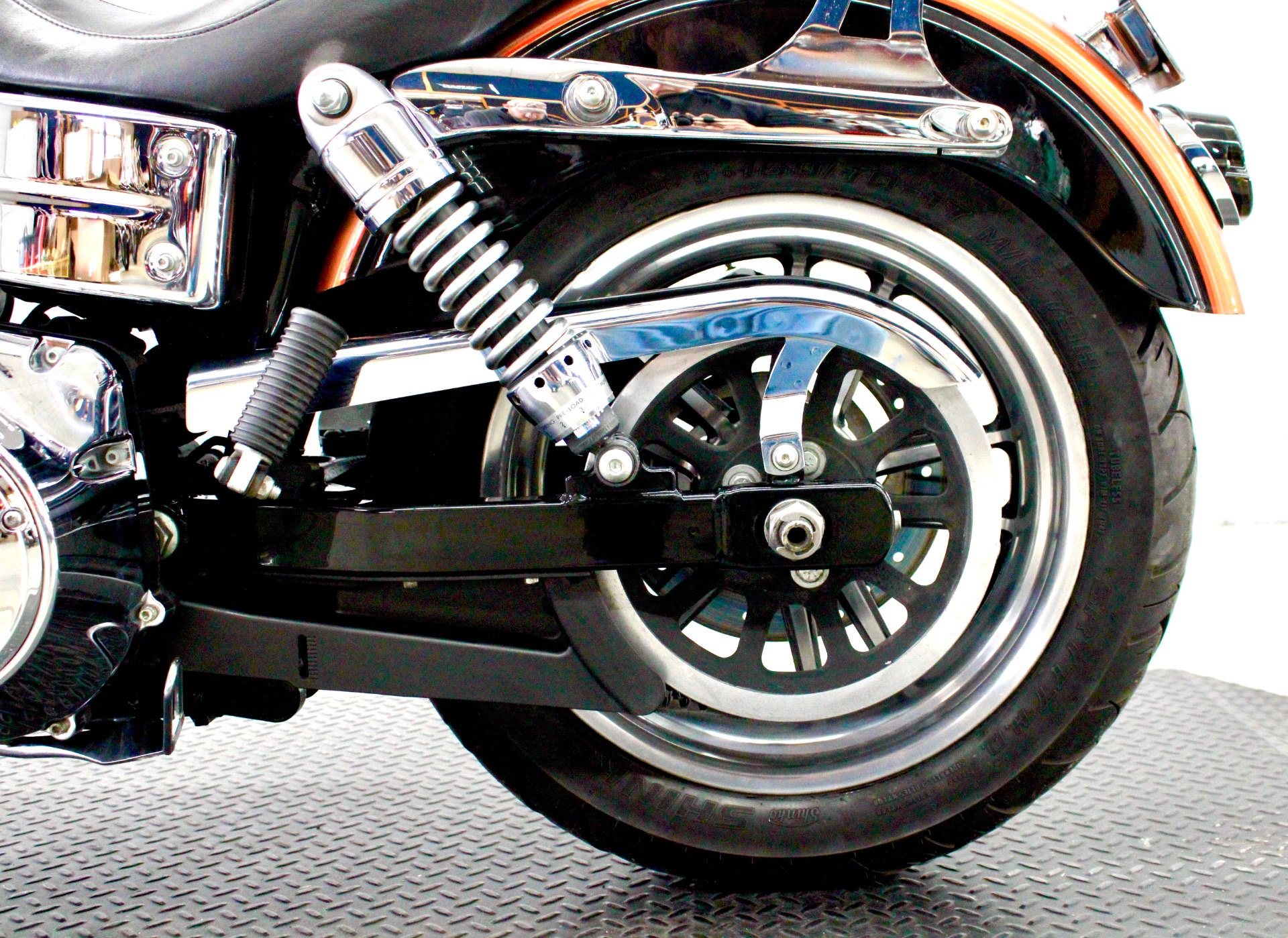 2008 Harley-Davidson Dyna® Low Rider® in Fredericksburg, Virginia - Photo 22