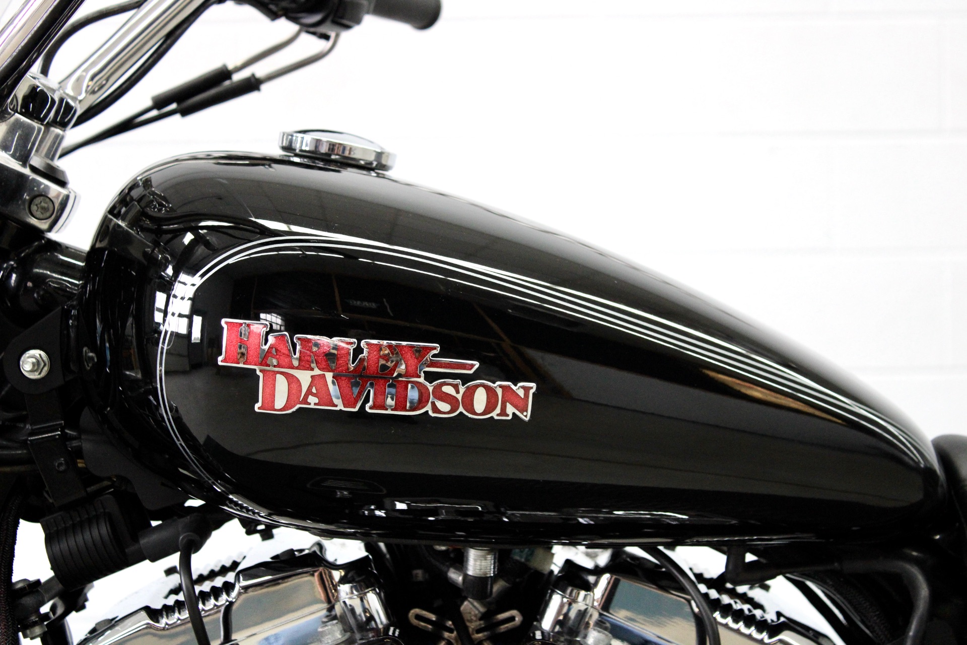 2015 Harley-Davidson SuperLow® 1200T in Fredericksburg, Virginia - Photo 18