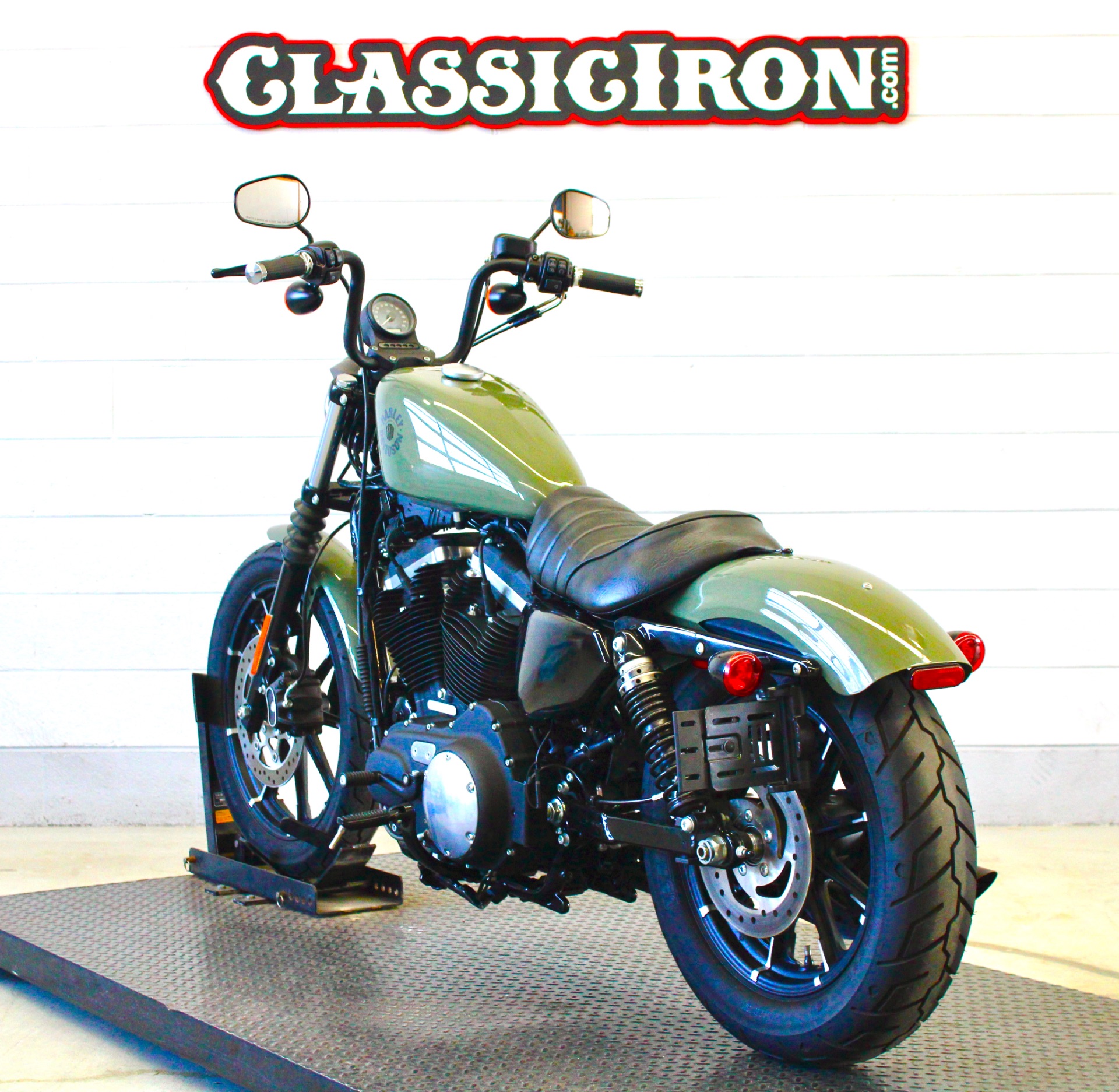 2021 Harley-Davidson Iron 883™ in Fredericksburg, Virginia - Photo 6