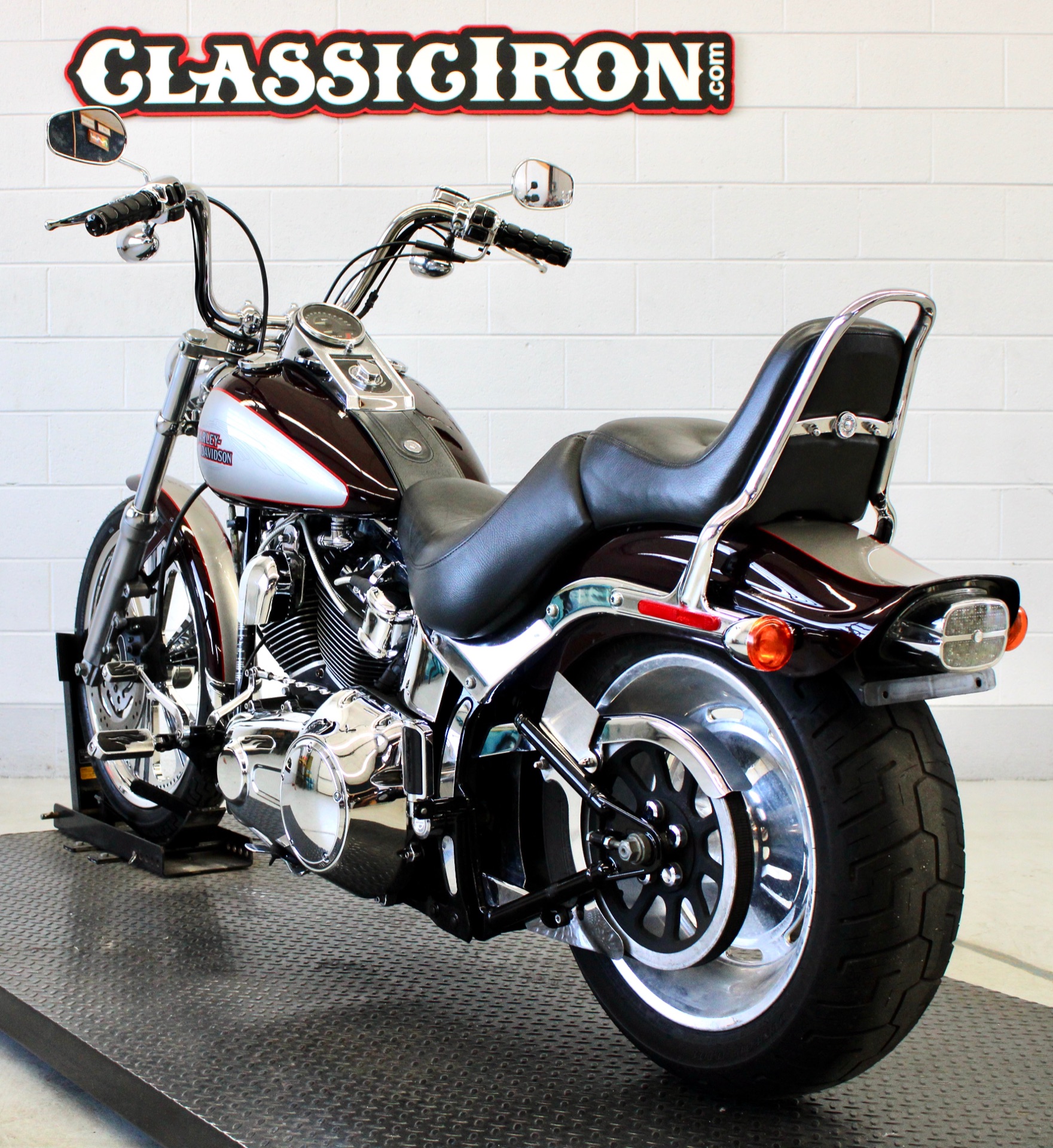 2007 Harley-Davidson Softail® Custom in Fredericksburg, Virginia - Photo 6