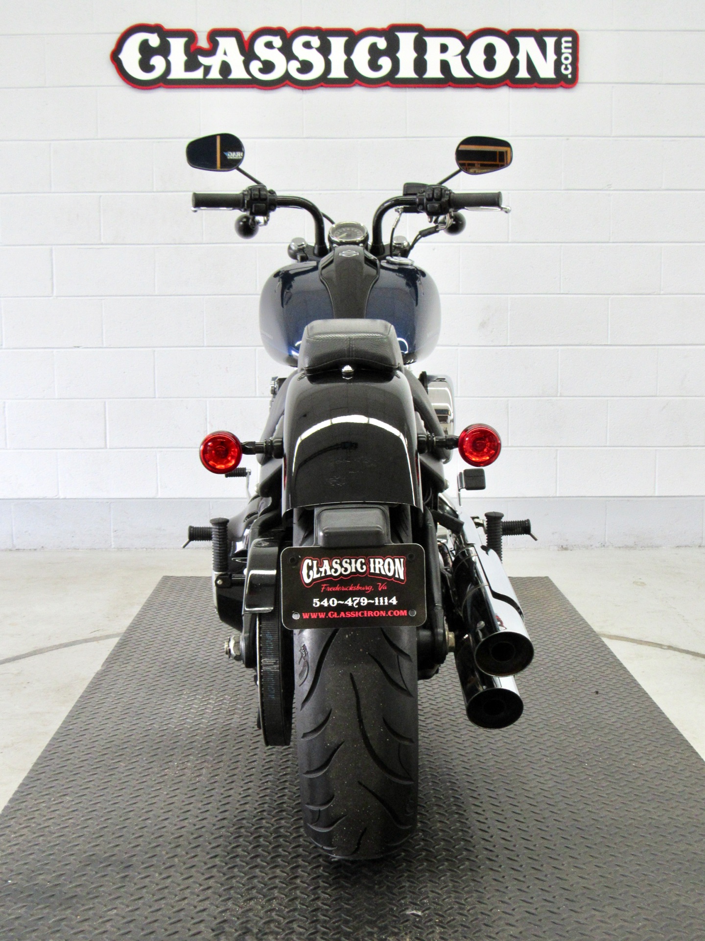 2012 Harley-Davidson Softail® Blackline® in Fredericksburg, Virginia - Photo 9
