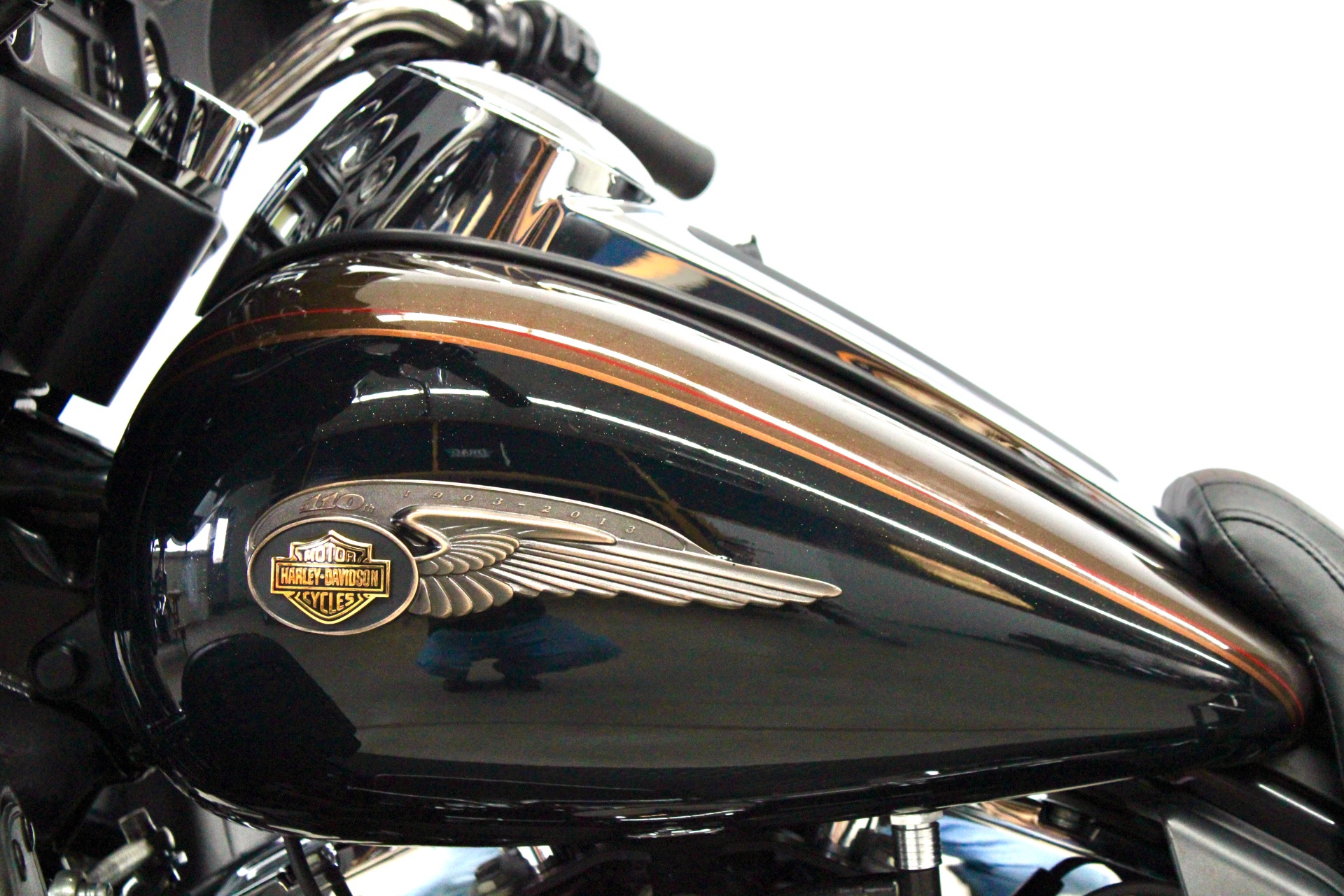 2013 Harley-Davidson Electra Glide® Ultra Limited 110th Anniversary Edition in Fredericksburg, Virginia - Photo 18