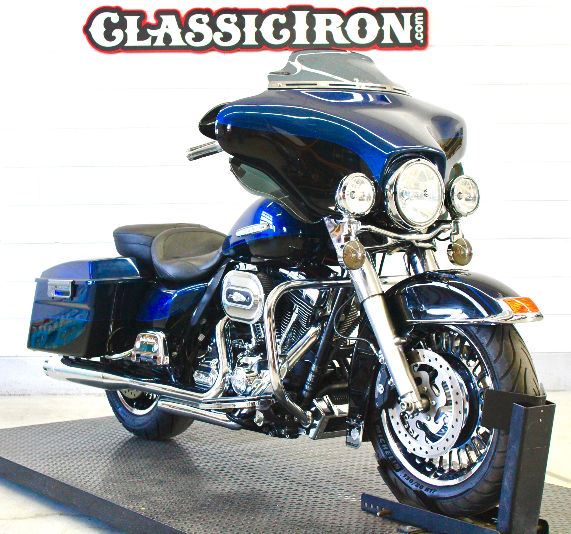 2013 Harley-Davidson Electra Glide® Ultra Limited in Fredericksburg, Virginia - Photo 2
