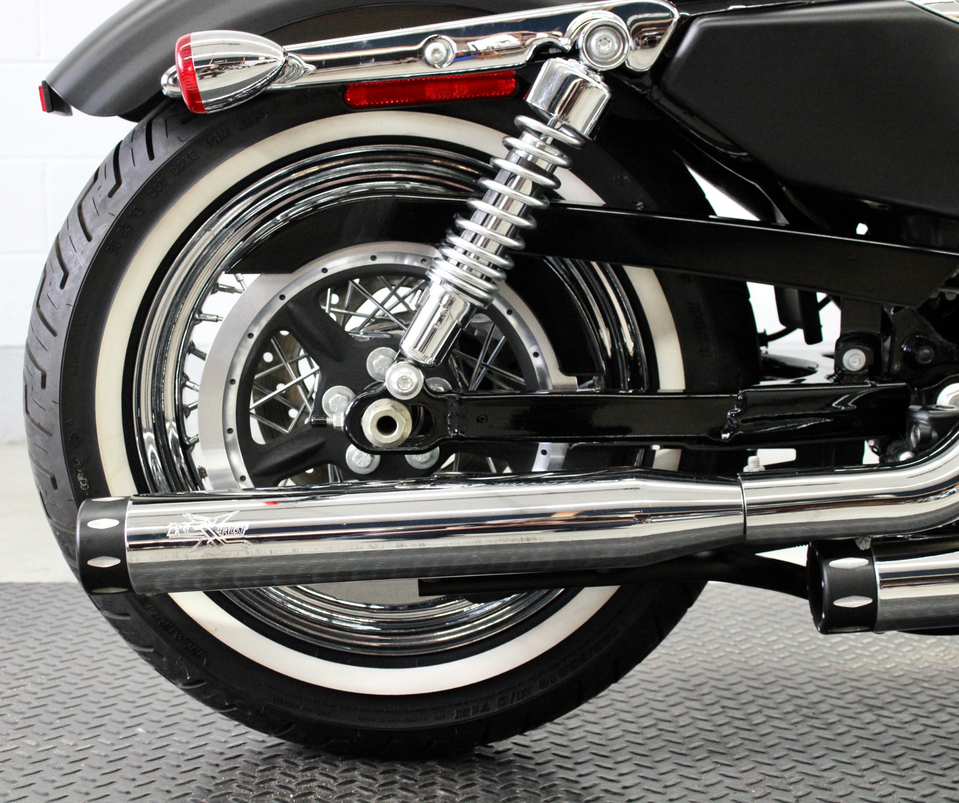 2014 Harley-Davidson Sportster® Seventy-Two® in Fredericksburg, Virginia - Photo 15