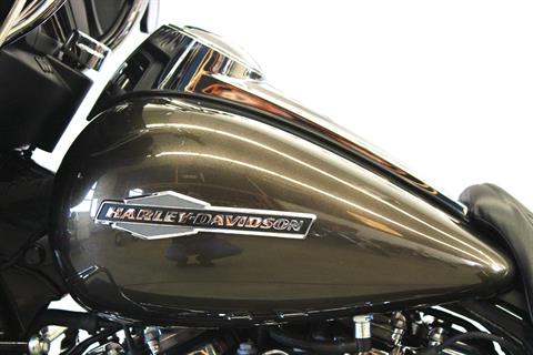 2021 Harley-Davidson Street Glide® in Fredericksburg, Virginia - Photo 18