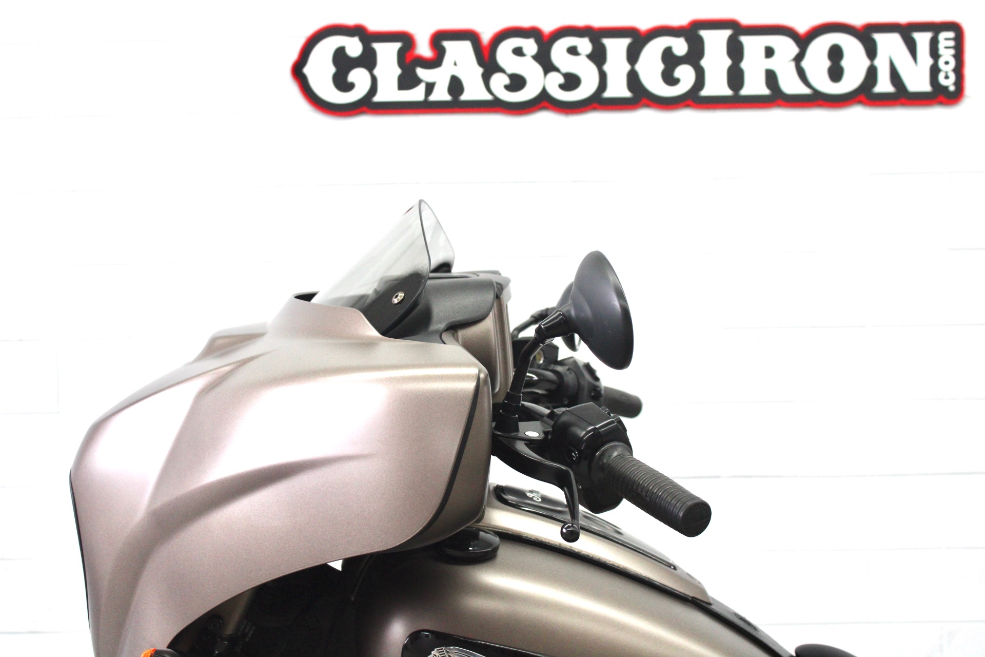 2019 Indian Motorcycle Chieftain® Dark Horse® ABS in Fredericksburg, Virginia - Photo 17