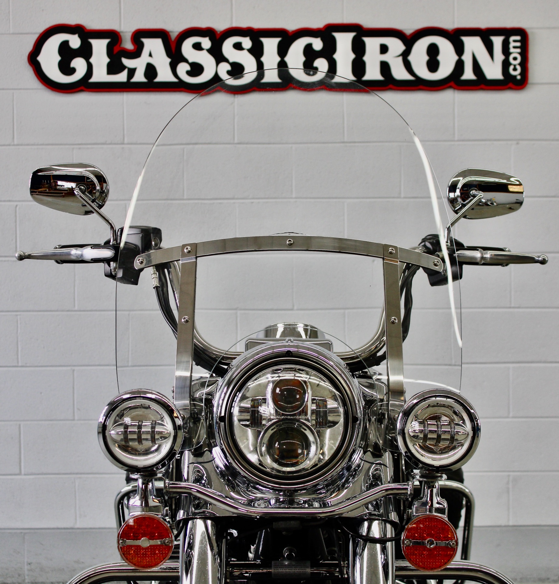 2012 Harley-Davidson Road King® Classic in Fredericksburg, Virginia - Photo 8