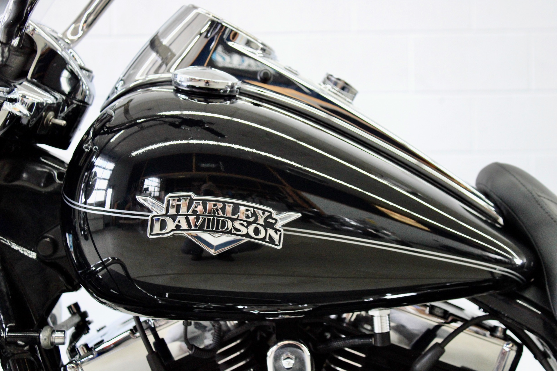 2012 Harley-Davidson Road King® Classic in Fredericksburg, Virginia - Photo 18