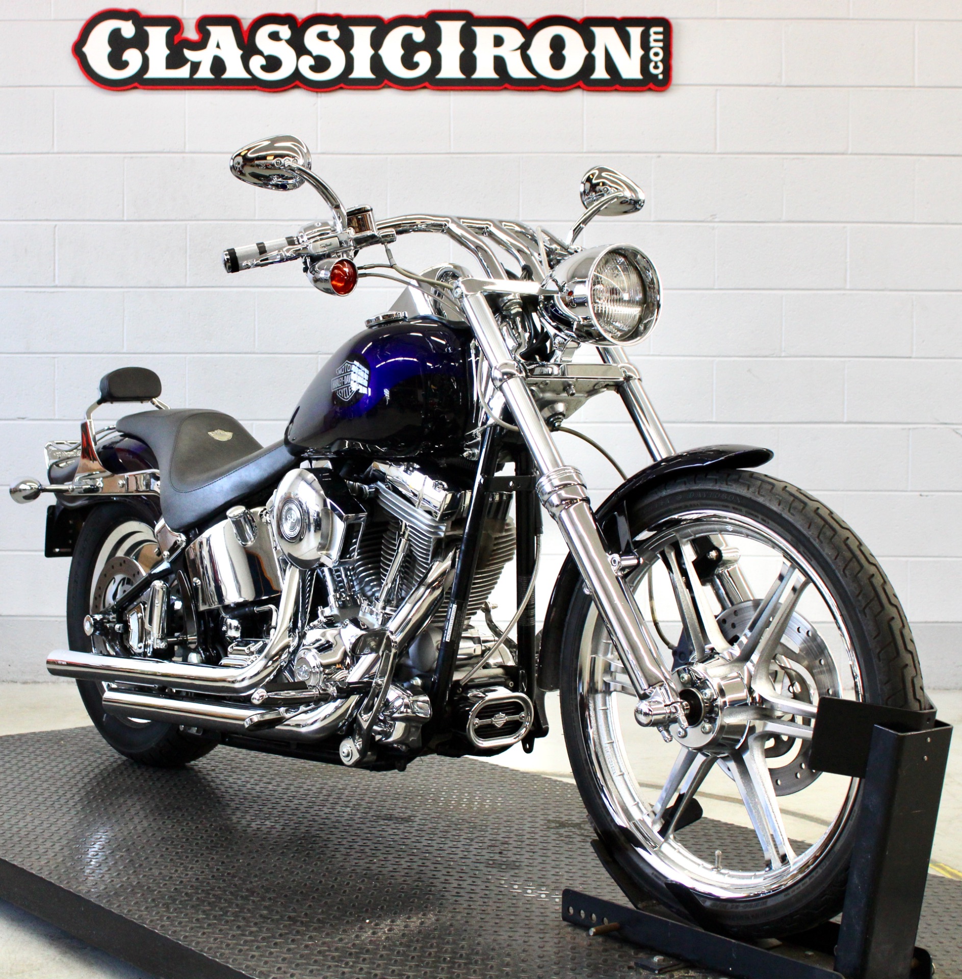 2003 Harley-Davidson FXST/FXSTI Softail®  Standard in Fredericksburg, Virginia - Photo 2