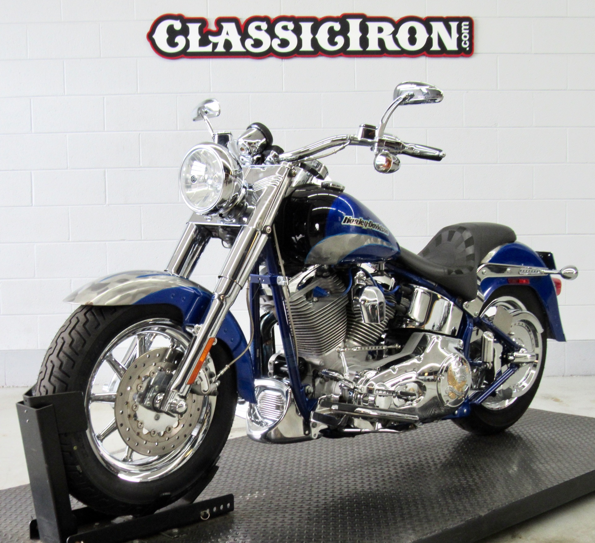 2005 Harley-Davidson FLSTFSE Screamin’ Eagle® Fat Boy® in Fredericksburg, Virginia - Photo 3