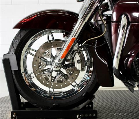 2013 Harley-Davidson CVO™ Ultra Classic® Electra Glide® in Fredericksburg, Virginia - Photo 16