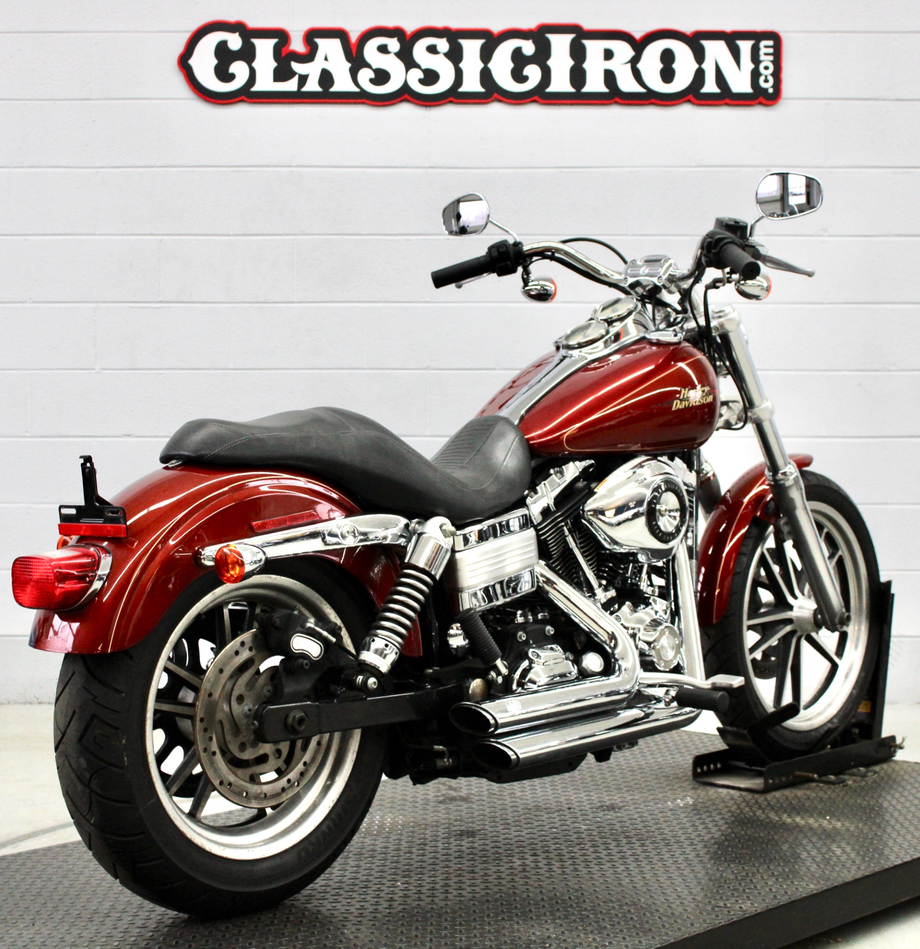 2009 Harley-Davidson Dyna® Low Rider® in Fredericksburg, Virginia - Photo 5