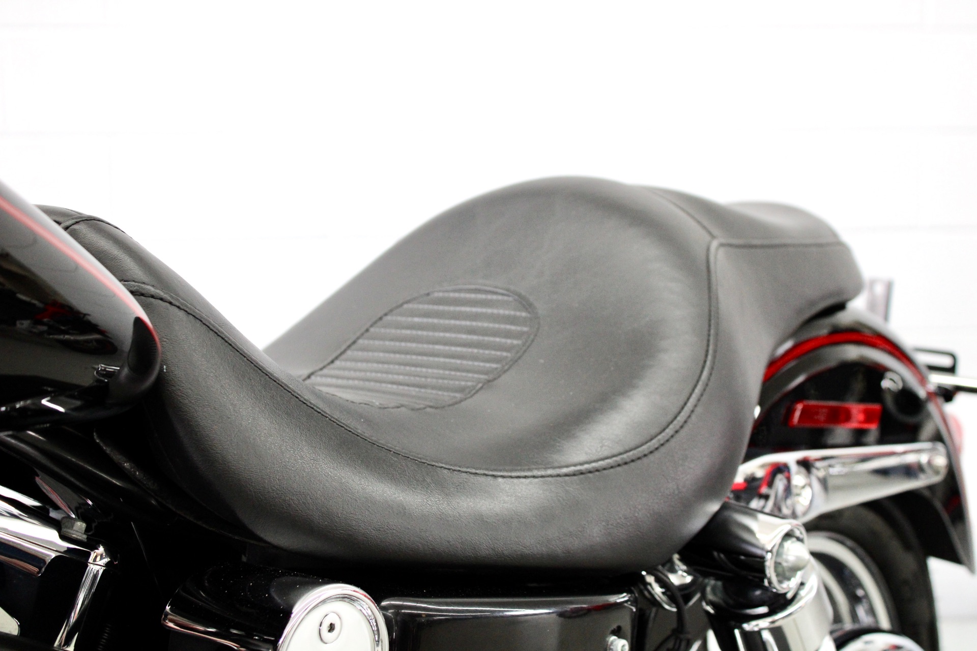 2011 Harley-Davidson Dyna® Super Glide® Custom in Fredericksburg, Virginia - Photo 21