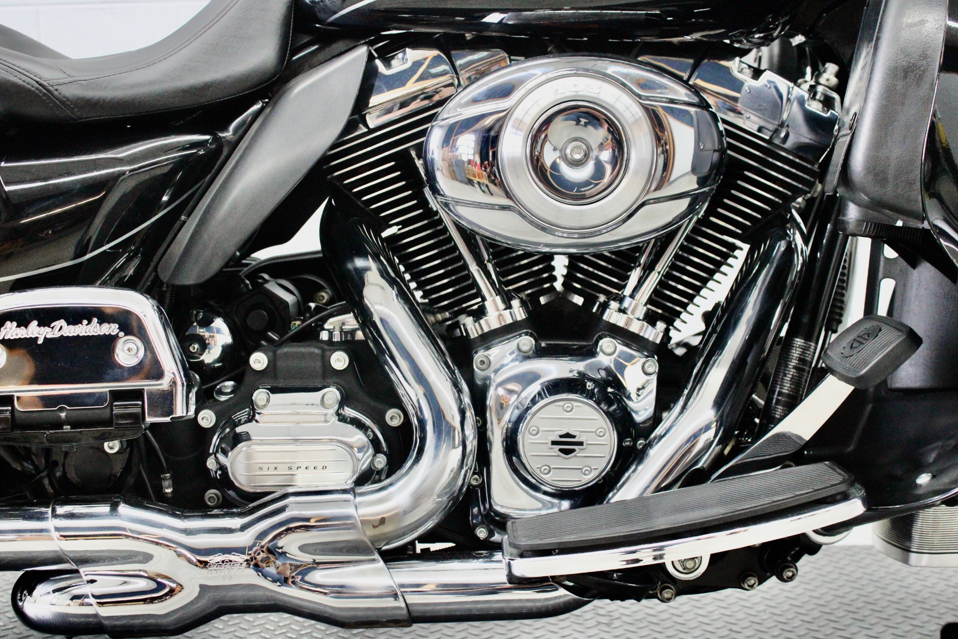 2012 Harley-Davidson Electra Glide® Ultra Limited in Fredericksburg, Virginia - Photo 14