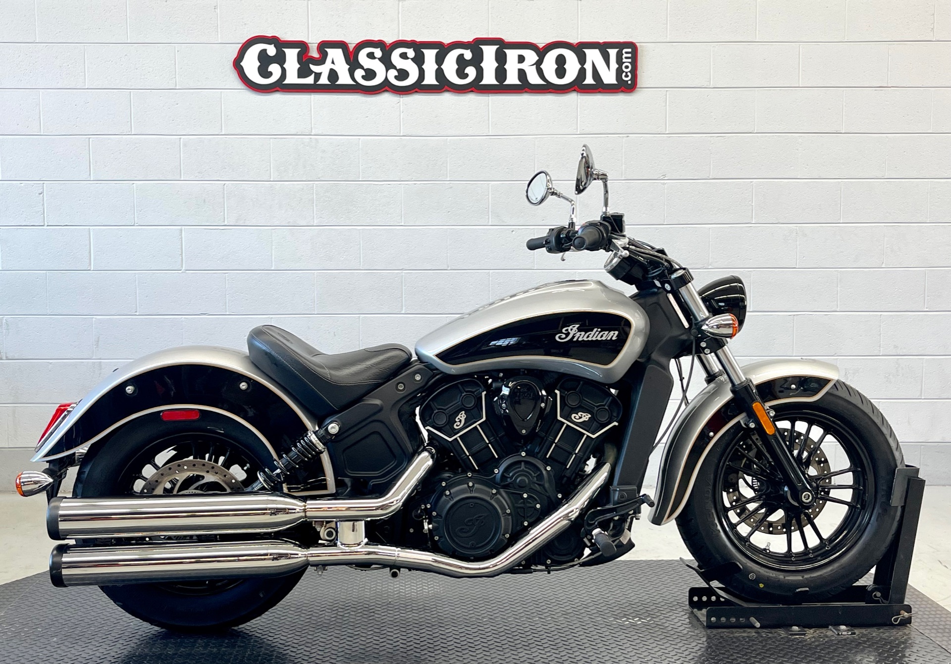 2017 Indian Scout® Sixty ABS in Fredericksburg, Virginia - Photo 1