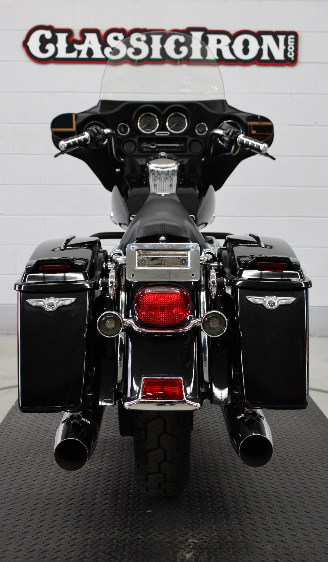2004 Harley-Davidson FLHT/FLHTI Electra Glide® Standard in Fredericksburg, Virginia - Photo 9