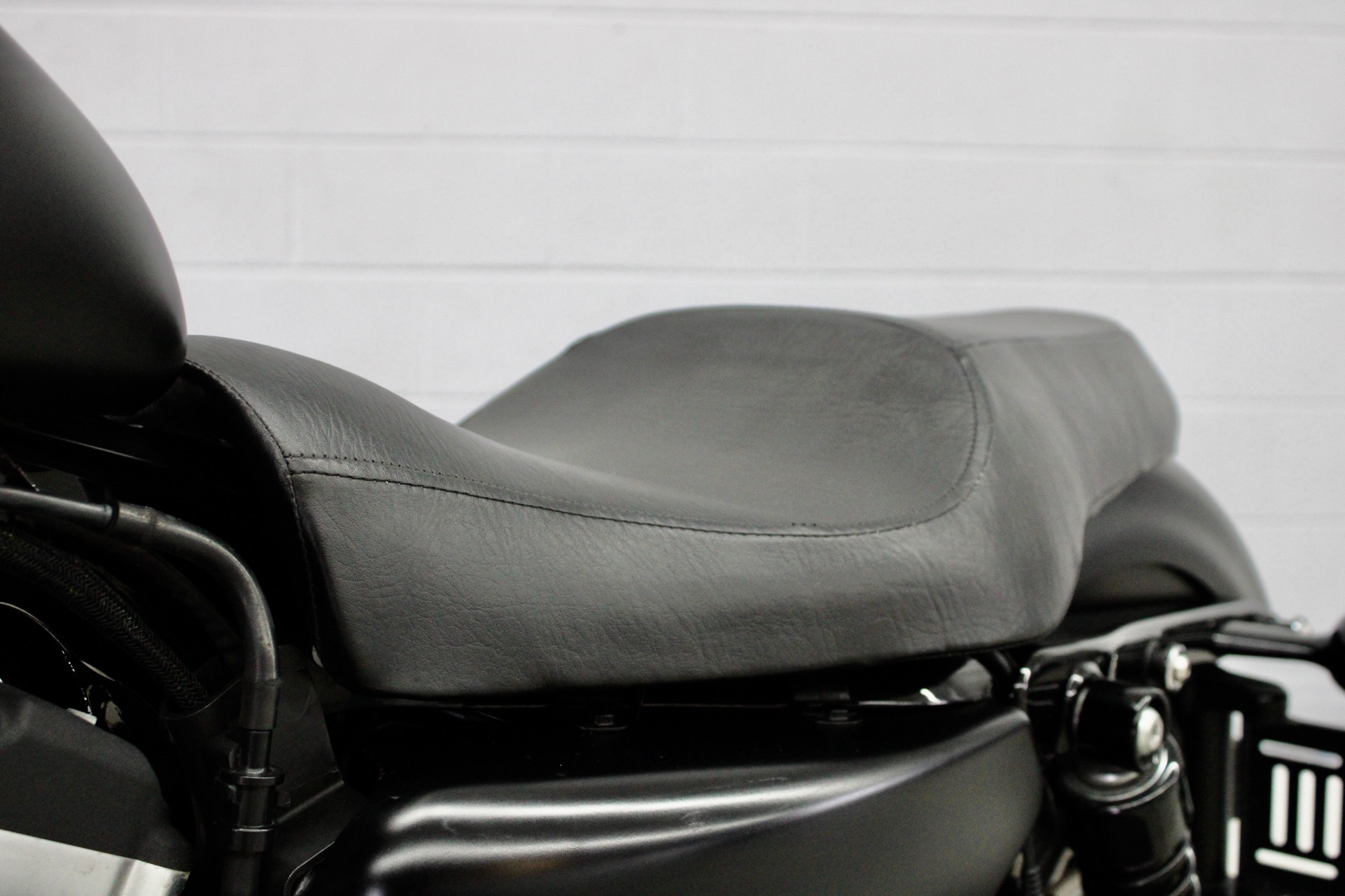 2014 Harley-Davidson Sportster® Iron 883™ in Fredericksburg, Virginia - Photo 21