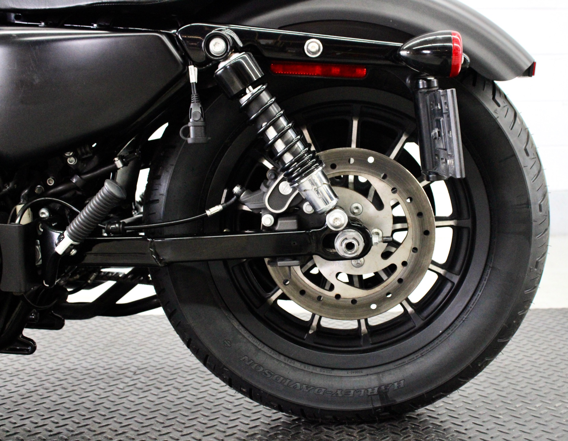 2014 Harley-Davidson Sportster® Iron 883™ in Fredericksburg, Virginia - Photo 22